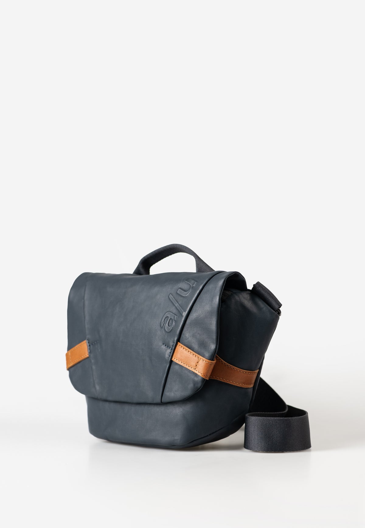 Kazo Japan night blue | Bildmaterial bereitgestellt von SHOES.PLEASE.