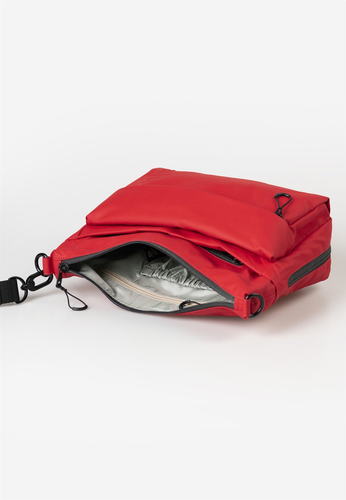 Nanuki RE LITE Japan RE LITE red | Bildmaterial bereitgestellt von SHOES.PLEASE.