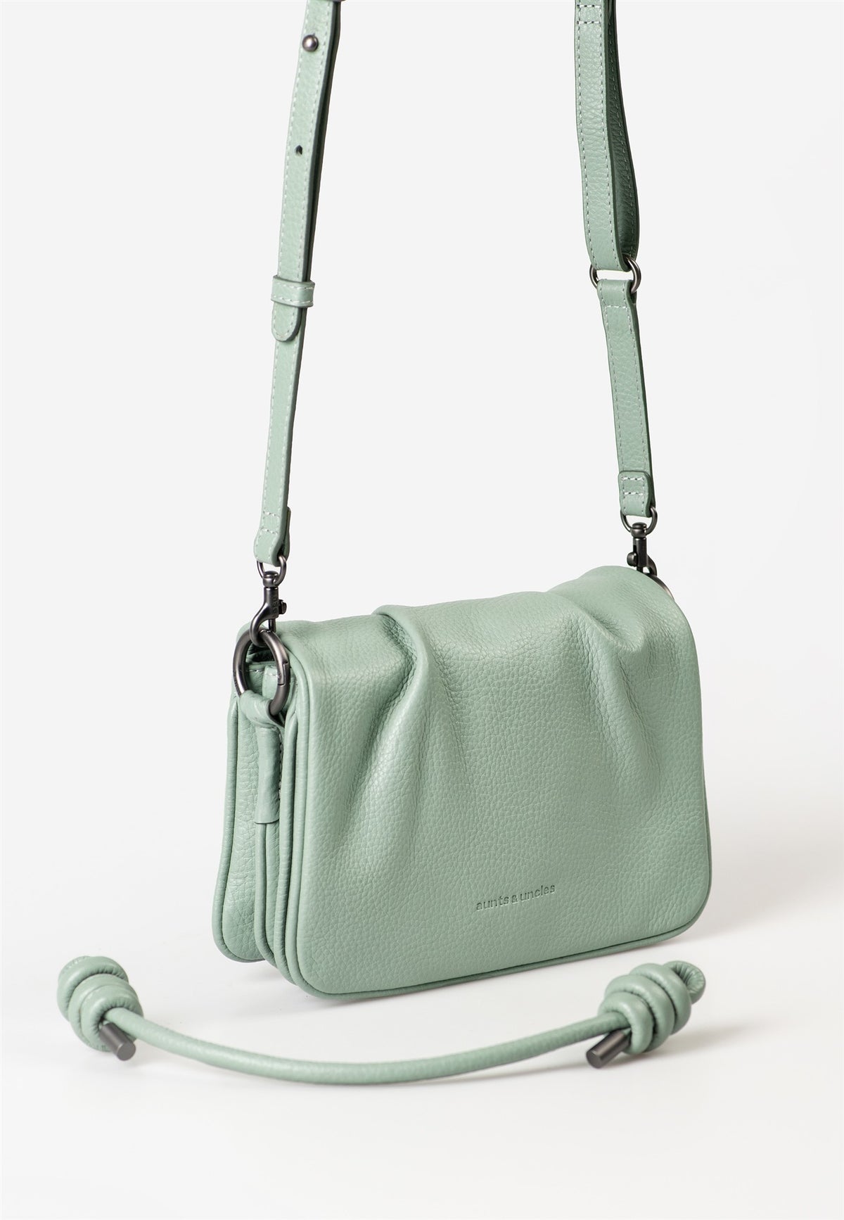 Twinkle Umhängetasche Philocalists sage green | Bildmaterial bereitgestellt von SHOES.PLEASE.