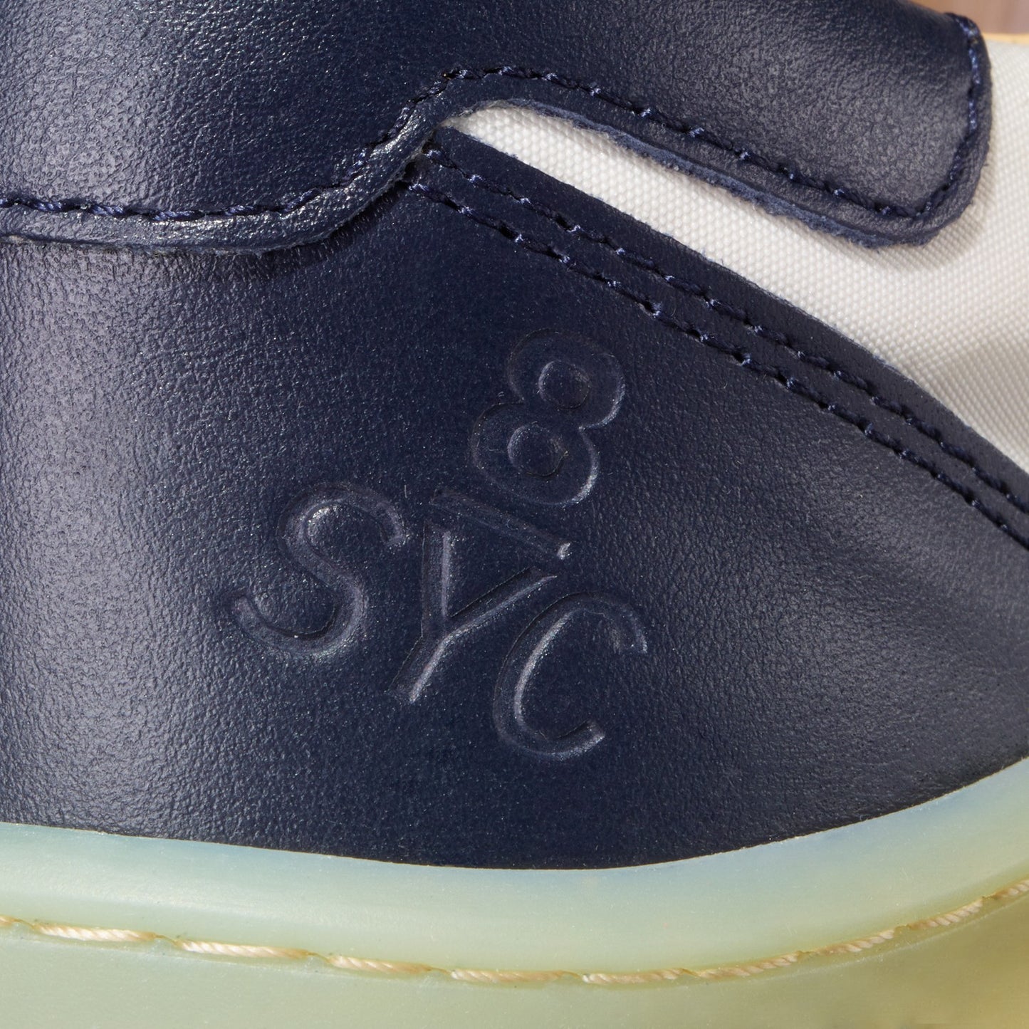 Galapagos Island gum marine | Bildmaterial bereitgestellt von SHOES.PLEASE.