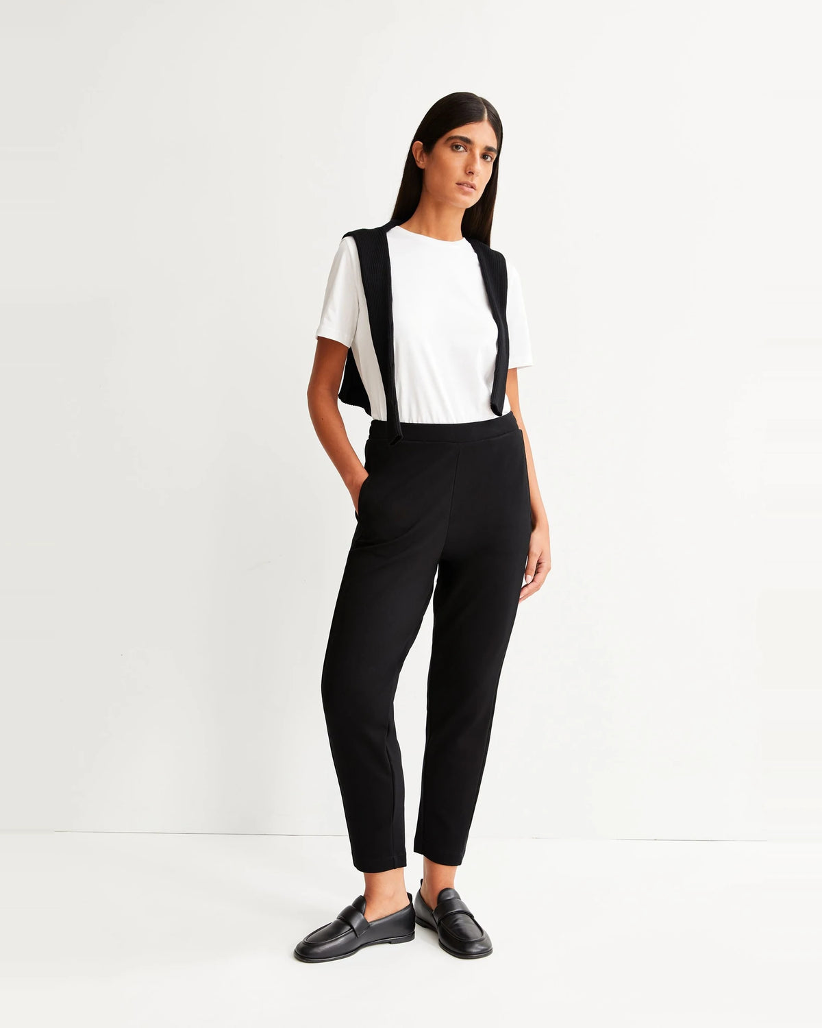 Magdaalena black | Bildmaterial bereitgestellt von SHOES.PLEASE.