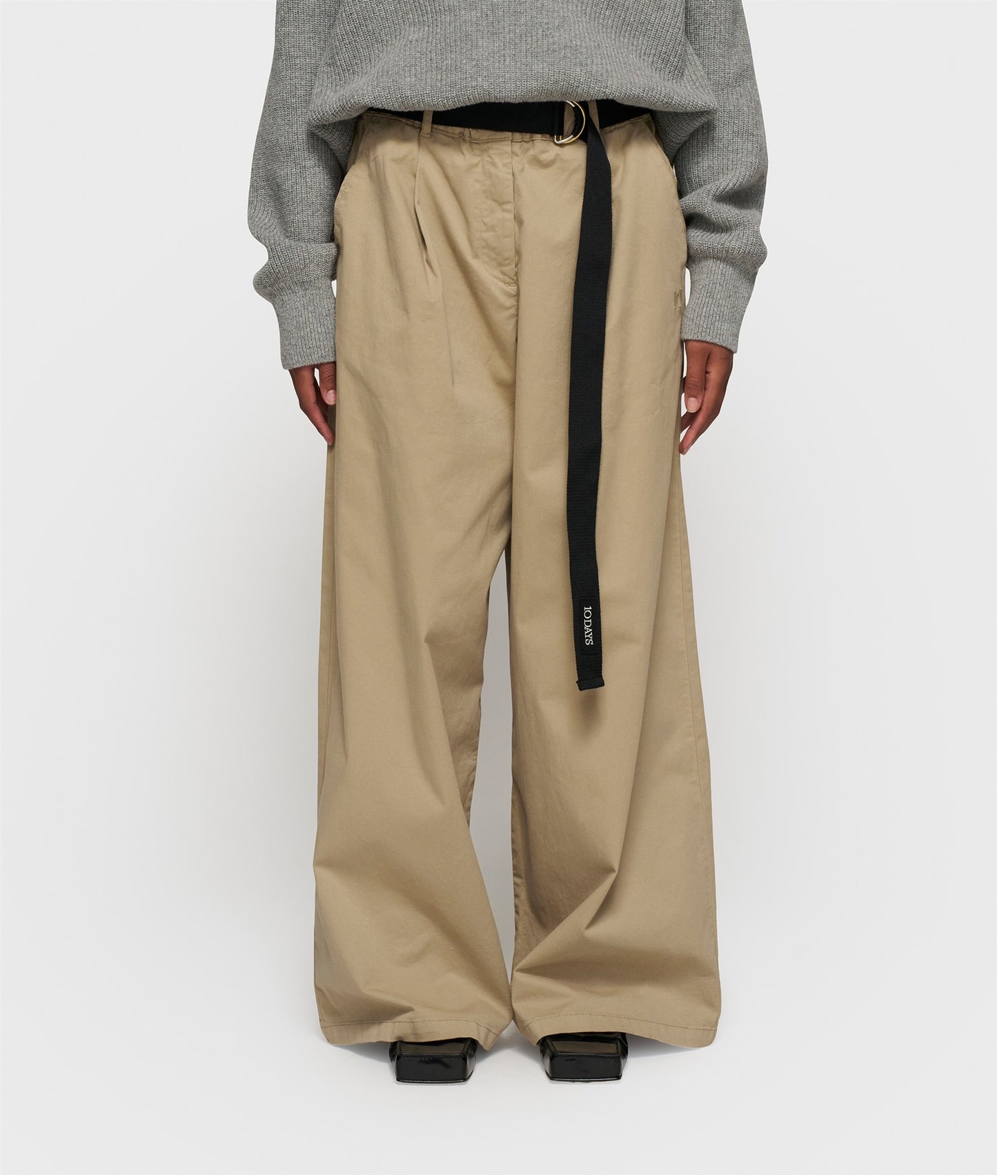 Wide Pants Twill earth | Bildmaterial bereitgestellt von SHOES.PLEASE.