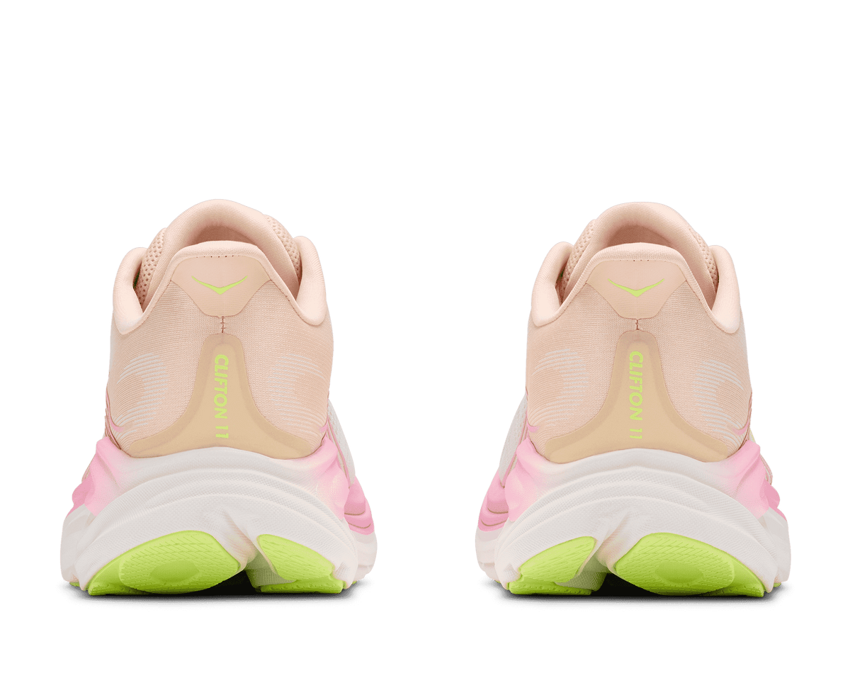 HOKA Laufschuhe Damen Clifton 11 orange | Bildmaterial bereitgestellt von SHOES.PLEASE.