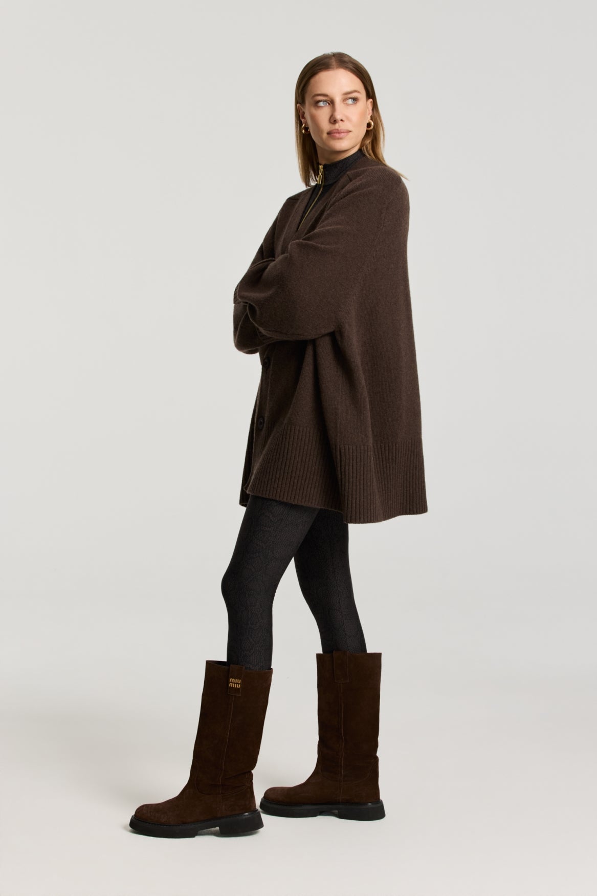 Florence Boyfriend Cardigan cacao melange | Bildmaterial bereitgestellt von SHOES.PLEASE.