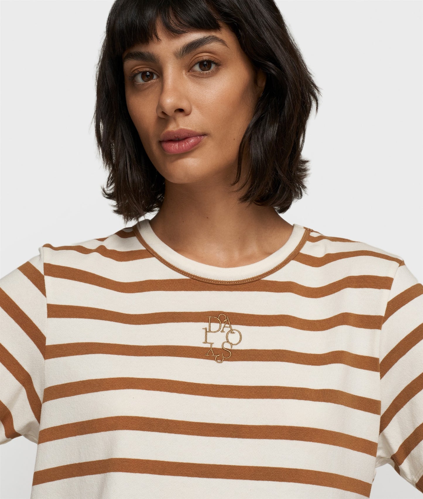 Petite Tee Modal Stripes ecru/suede | Bildmaterial bereitgestellt von SHOES.PLEASE.