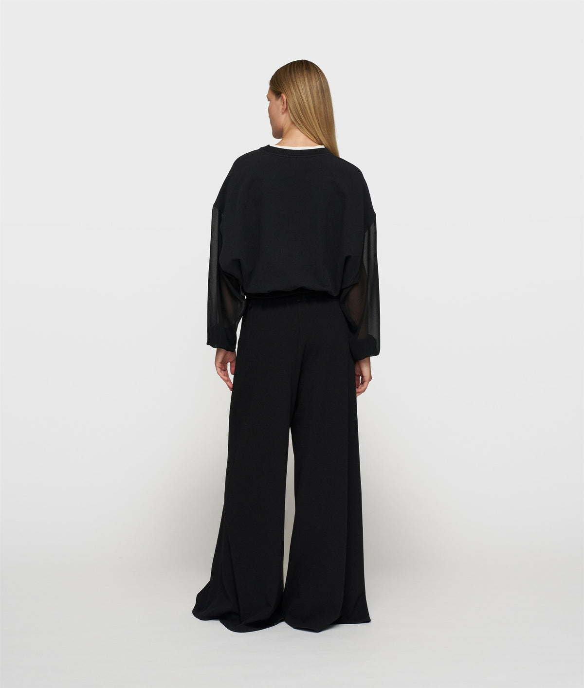Pleated Sweater Chiffon black | Bildmaterial bereitgestellt von SHOES.PLEASE.