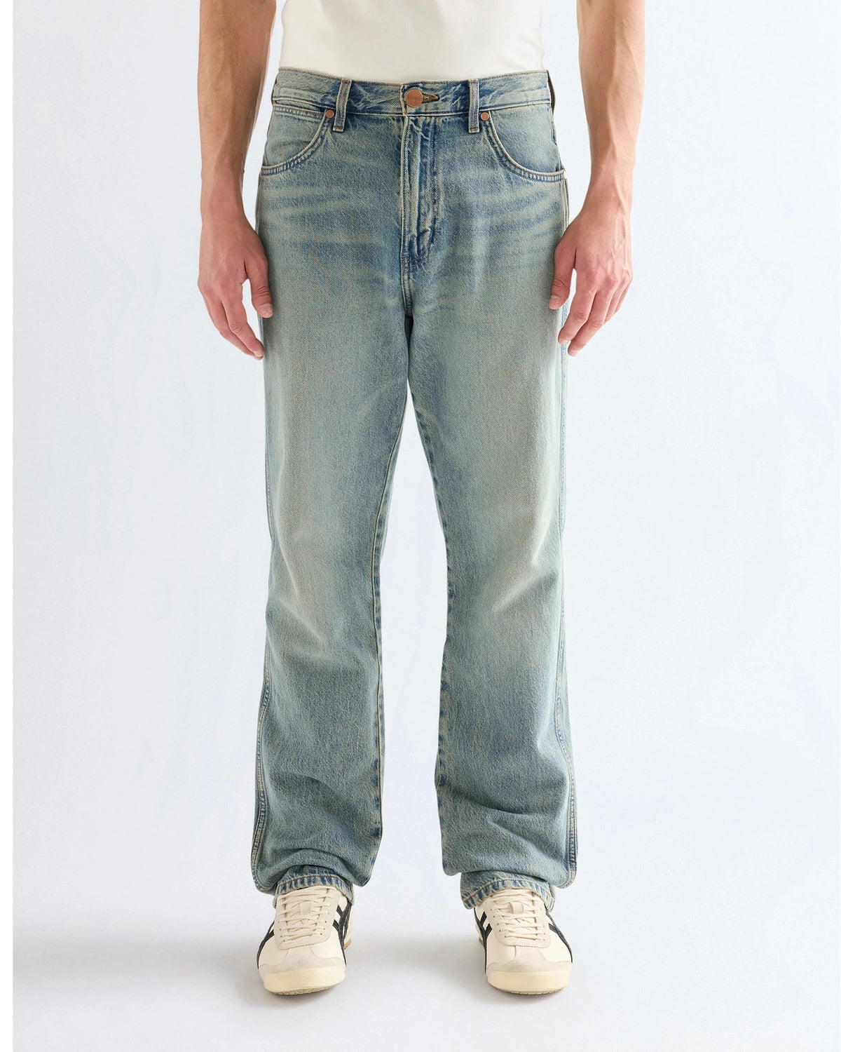 FRONTIER canyon shade | Bildmaterial bereitgestellt von SHOES.PLEASE.