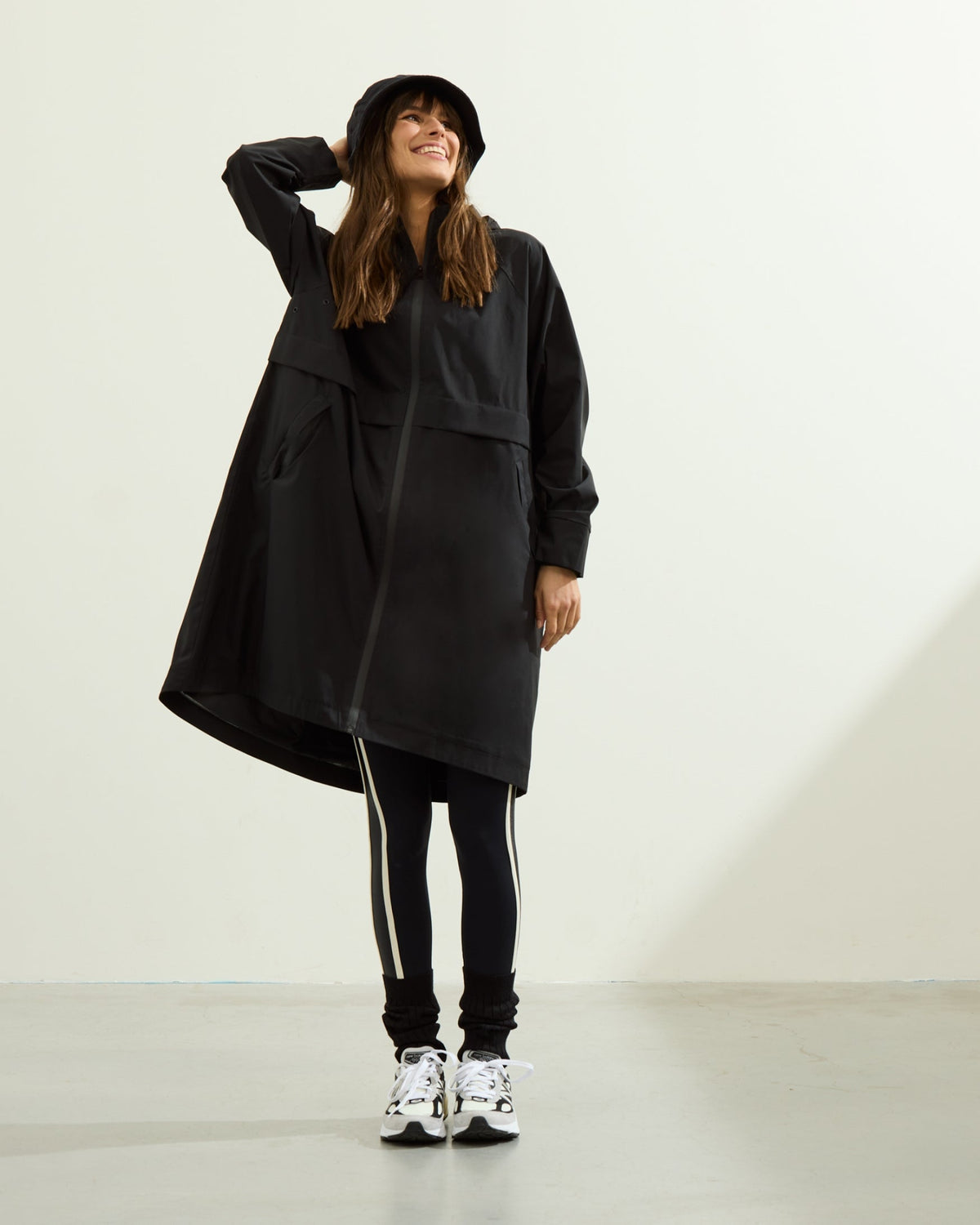 Romy Raincoat black | Bildmaterial bereitgestellt von SHOES.PLEASE.
