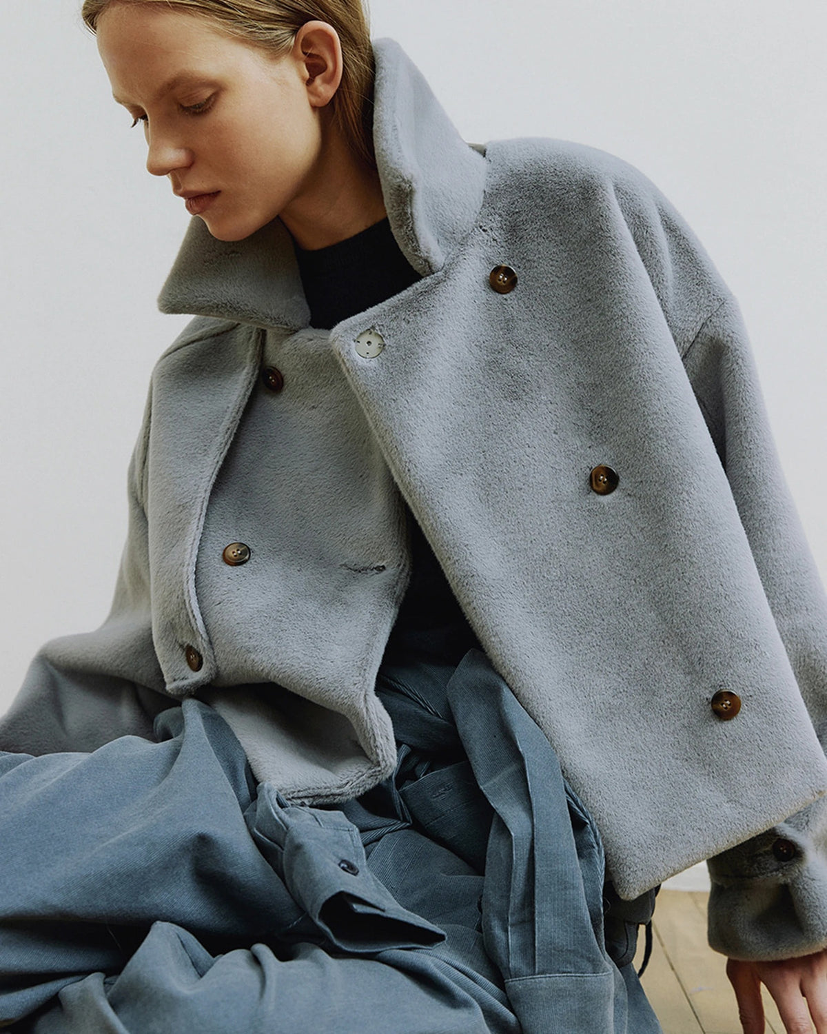 Cley Cropped Trench Jacket steel | Bildmaterial bereitgestellt von SHOES.PLEASE.
