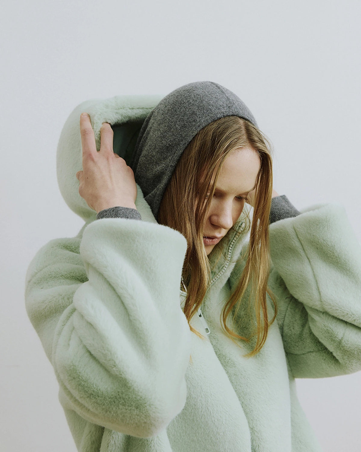 Comely L Hoody Zipup Coat lightmintgreen | Bildmaterial bereitgestellt von SHOES.PLEASE.