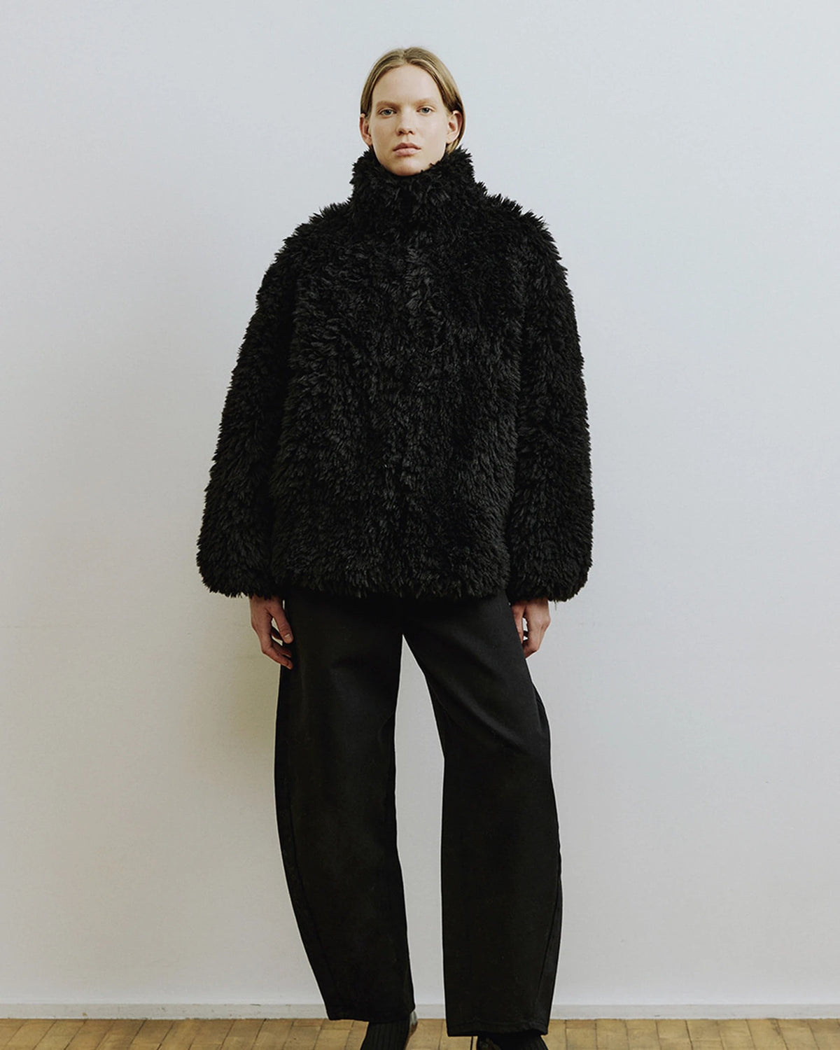 Sol Oversized Anorak Jumper black | Bildmaterial bereitgestellt von SHOES.PLEASE.
