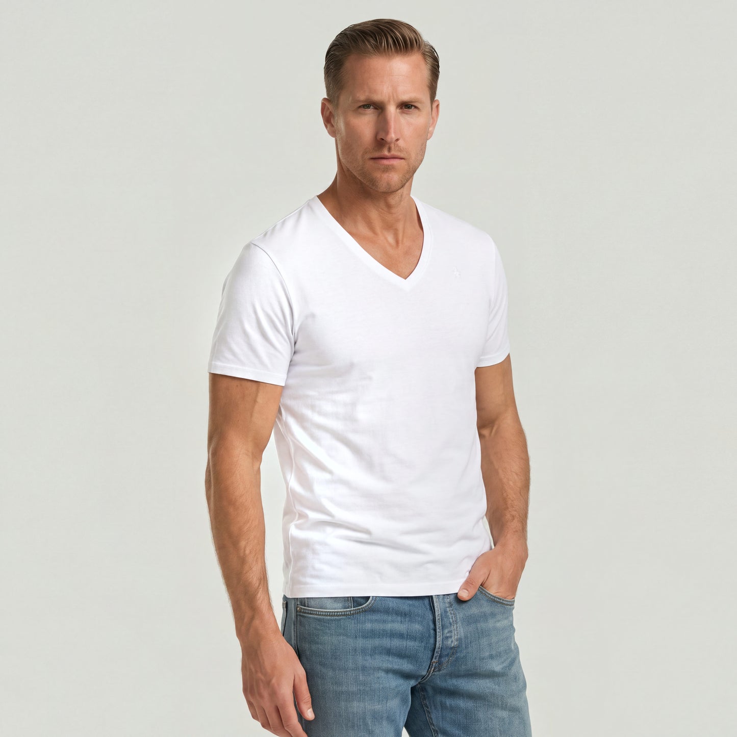 Base v t s\s 2-pack white | Bildmaterial bereitgestellt von SHOES.PLEASE.