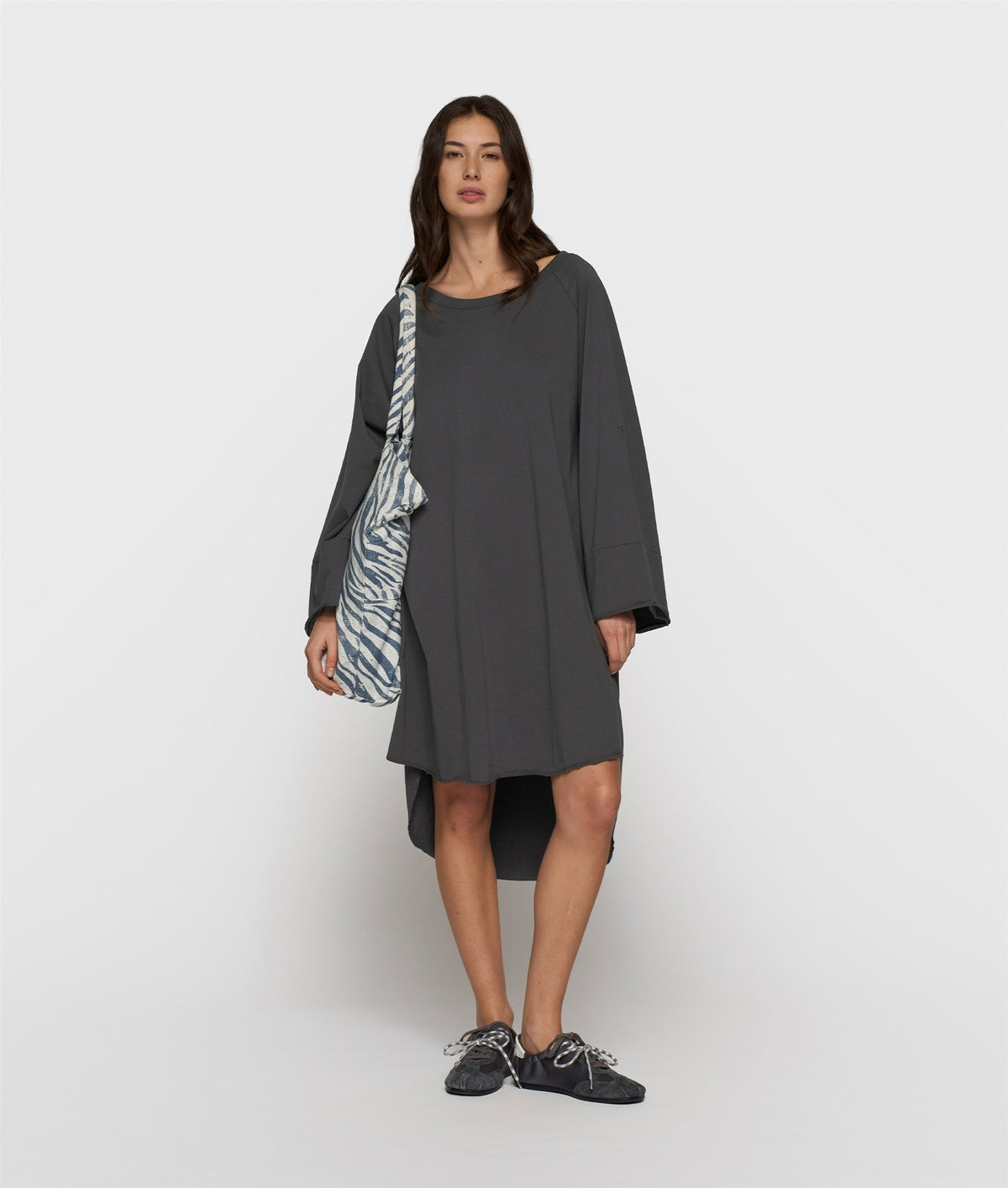 Jersey Logo Dress steel blue | Bildmaterial bereitgestellt von SHOES.PLEASE.