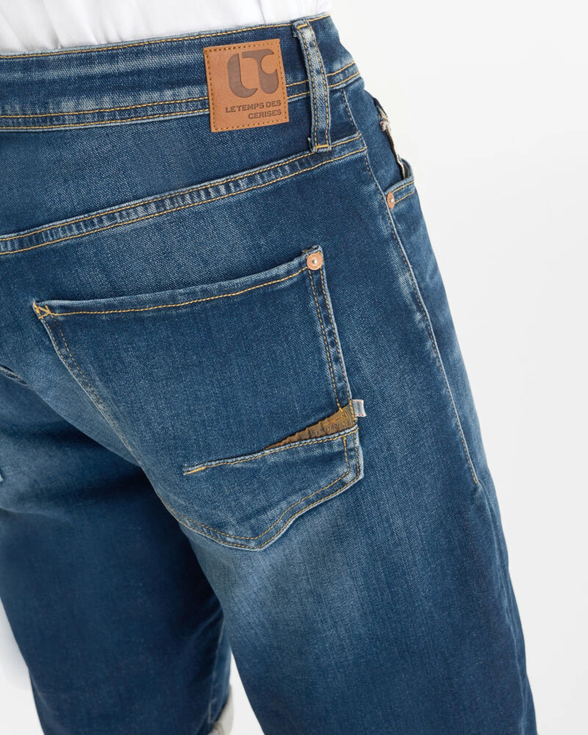 Homme BERMUDA JOGG OC blue | Bildmaterial bereitgestellt von SHOES.PLEASE.