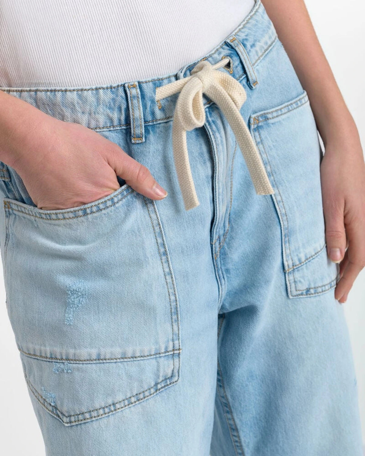 Femme JEAN MADIE blue | Bildmaterial bereitgestellt von SHOES.PLEASE.