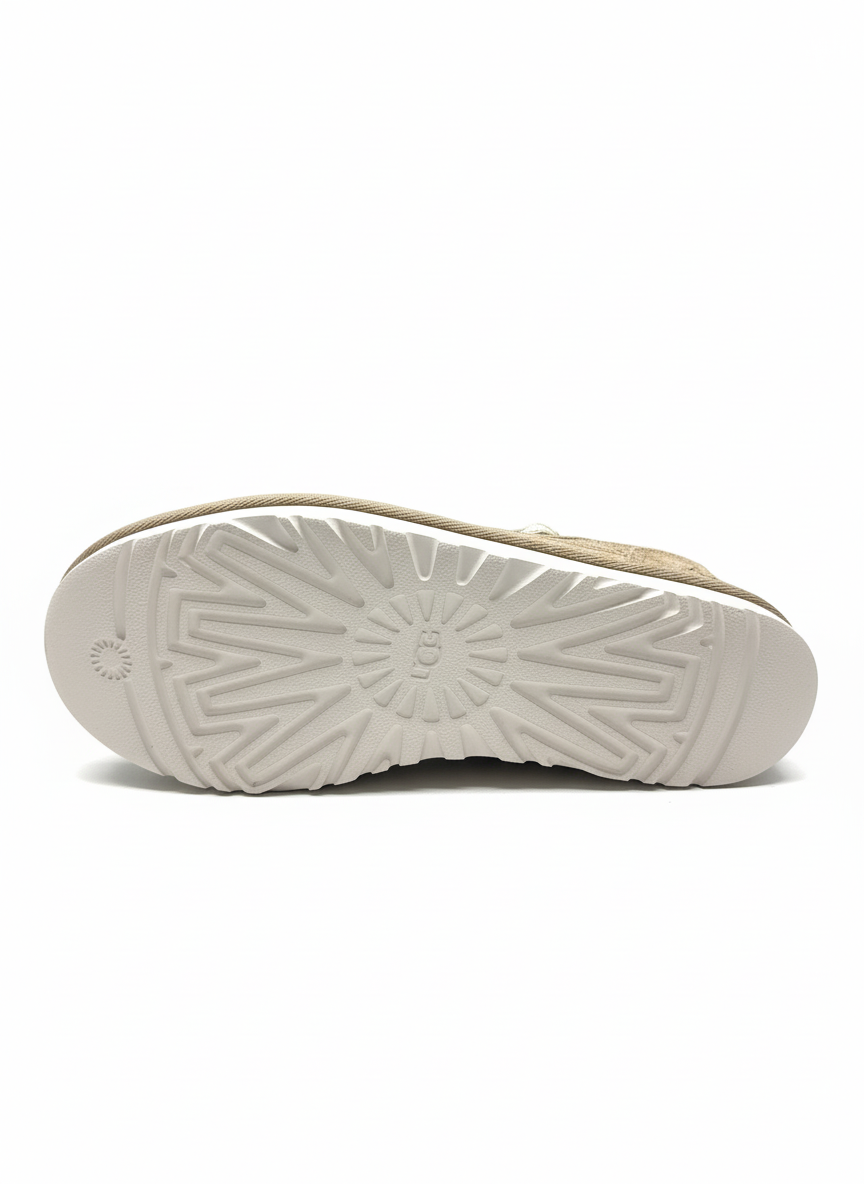 W Minimel mustard seed | Bildmaterial bereitgestellt von SHOES.PLEASE.