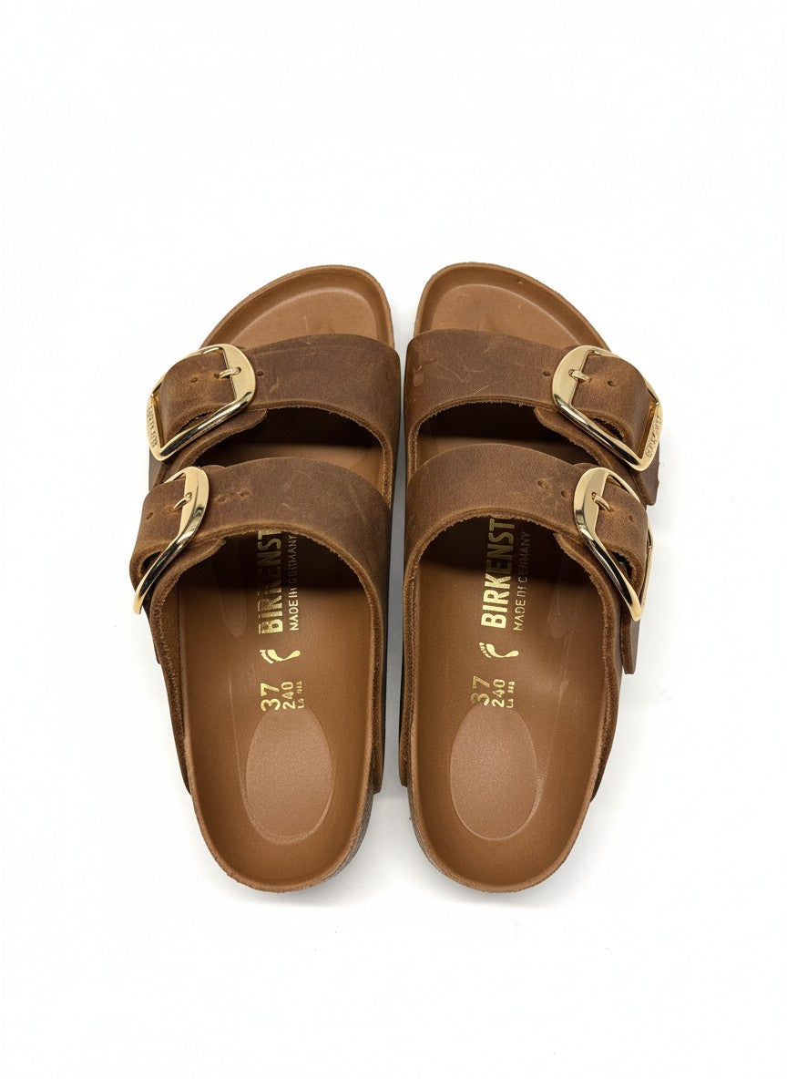 Arizona Big Buckle Oiled Leather Women Narrow cognac | Bildmaterial bereitgestellt von SHOES.PLEASE.