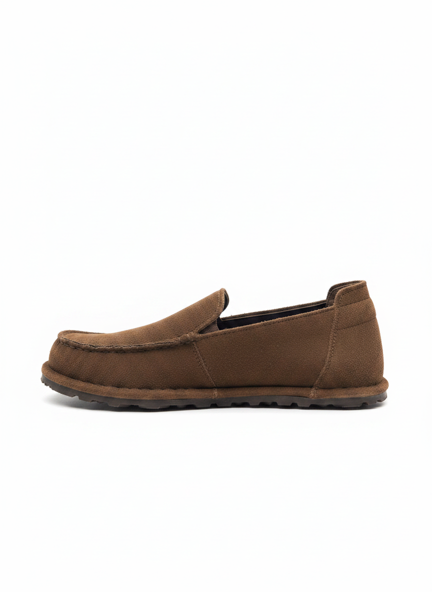 Utti Suede Leather Unisex Narrow carafe | Bildmaterial bereitgestellt von SHOES.PLEASE.