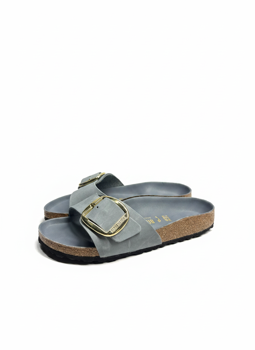 Madrid Big Buckle Oiled Leather Women Narrow basalt gray | Bildmaterial bereitgestellt von SHOES.PLEASE.