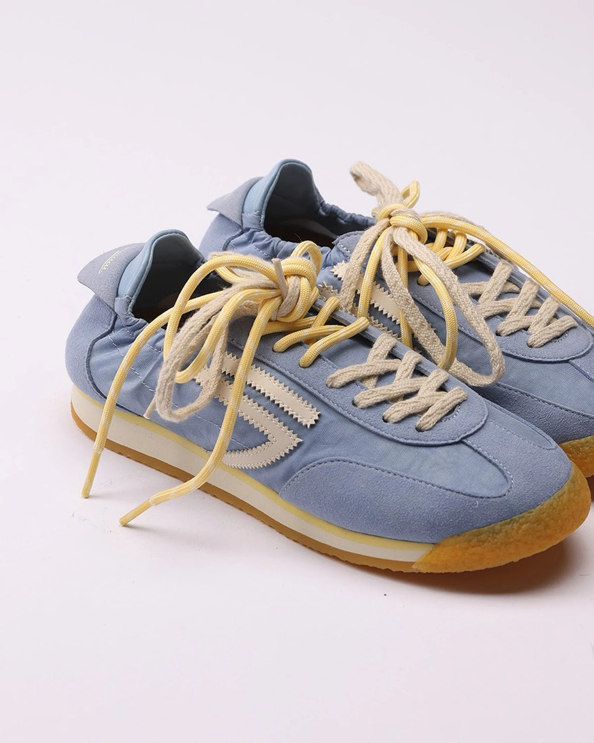 6.02 Panther angel | Bildmaterial bereitgestellt von SHOES.PLEASE.