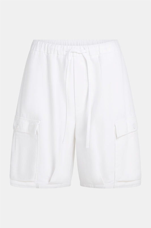 Shorts white