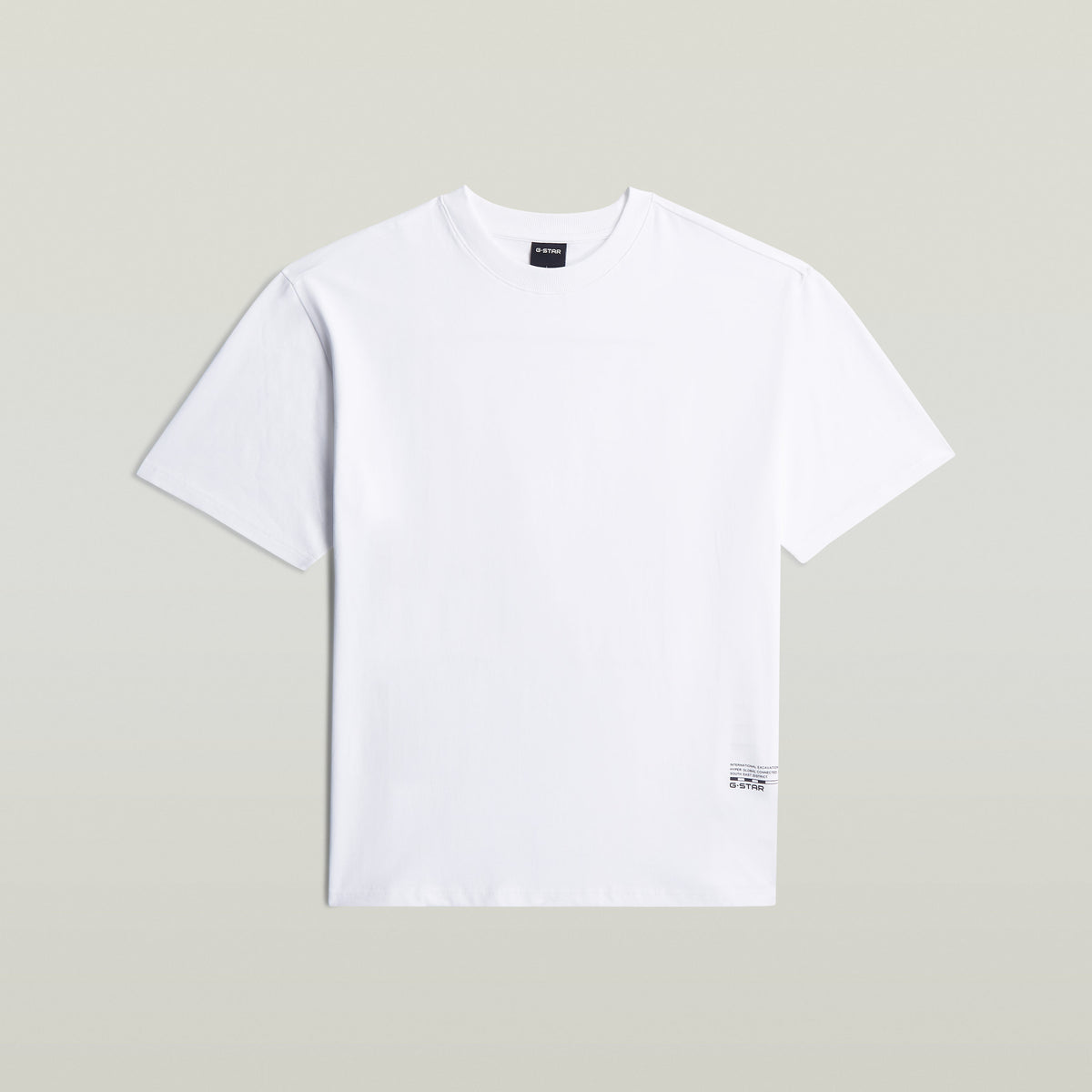 Back applique relaxed r t white | Bildmaterial bereitgestellt von SHOES.PLEASE.