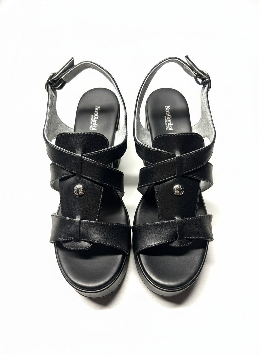 Tamigi Nero PU.Moena P17697 Rico | Bildmaterial bereitgestellt von SHOES.PLEASE.