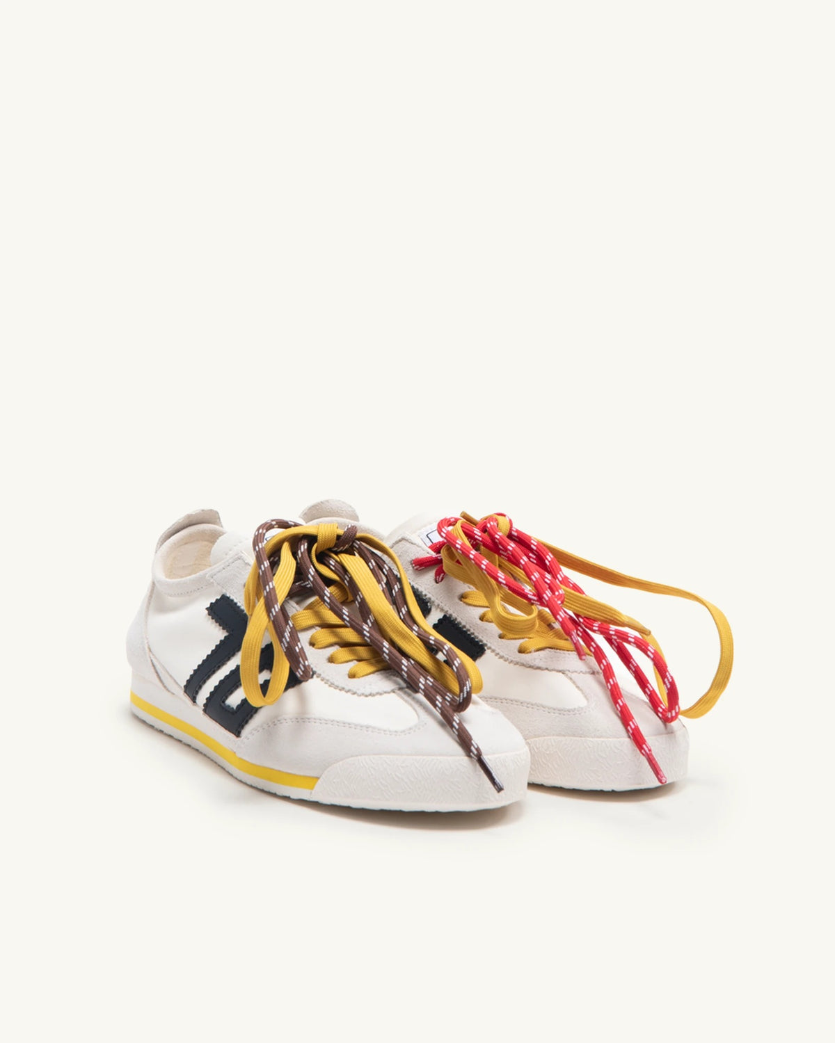 LEON B26-101 black | Bildmaterial bereitgestellt von SHOES.PLEASE.