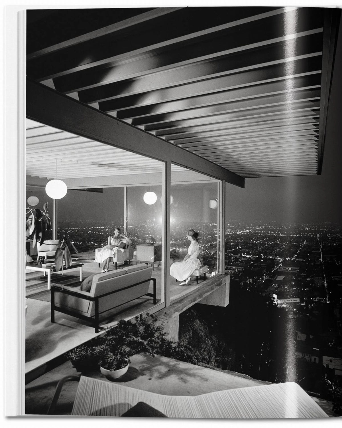 Case Study Houses | Bildmaterial bereitgestellt von SHOES.PLEASE.