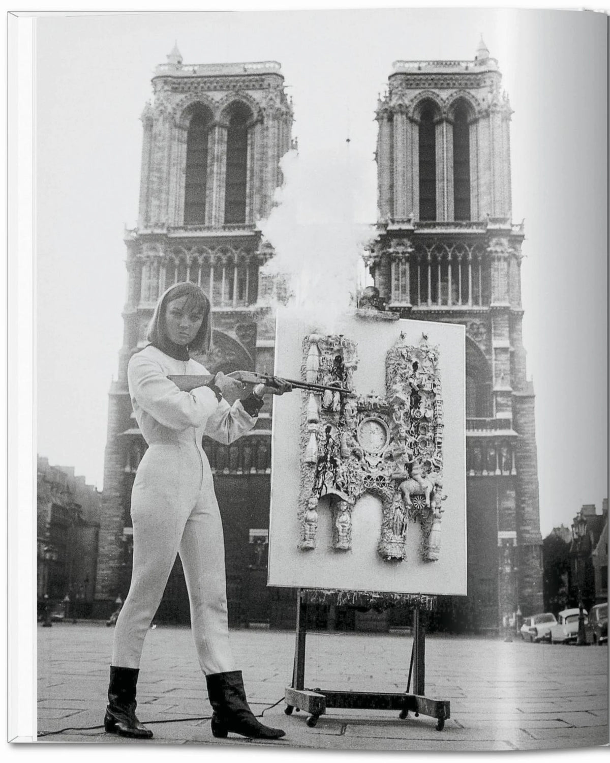 Niki de Saint Phalle | Bildmaterial bereitgestellt von SHOES.PLEASE.