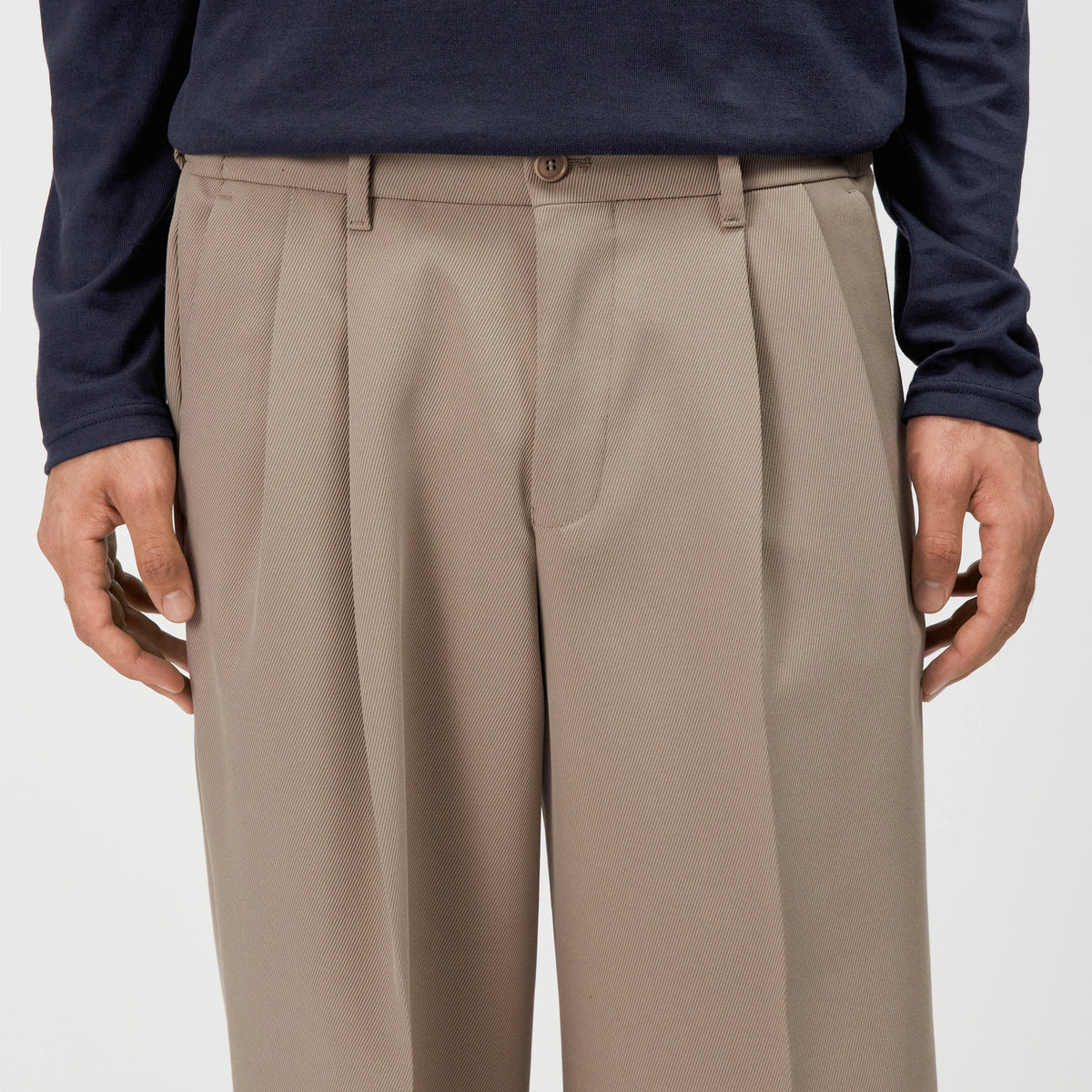 LEEK_WIDE MEN TROUSER brown 1715 | Bildmaterial bereitgestellt von SHOES.PLEASE.