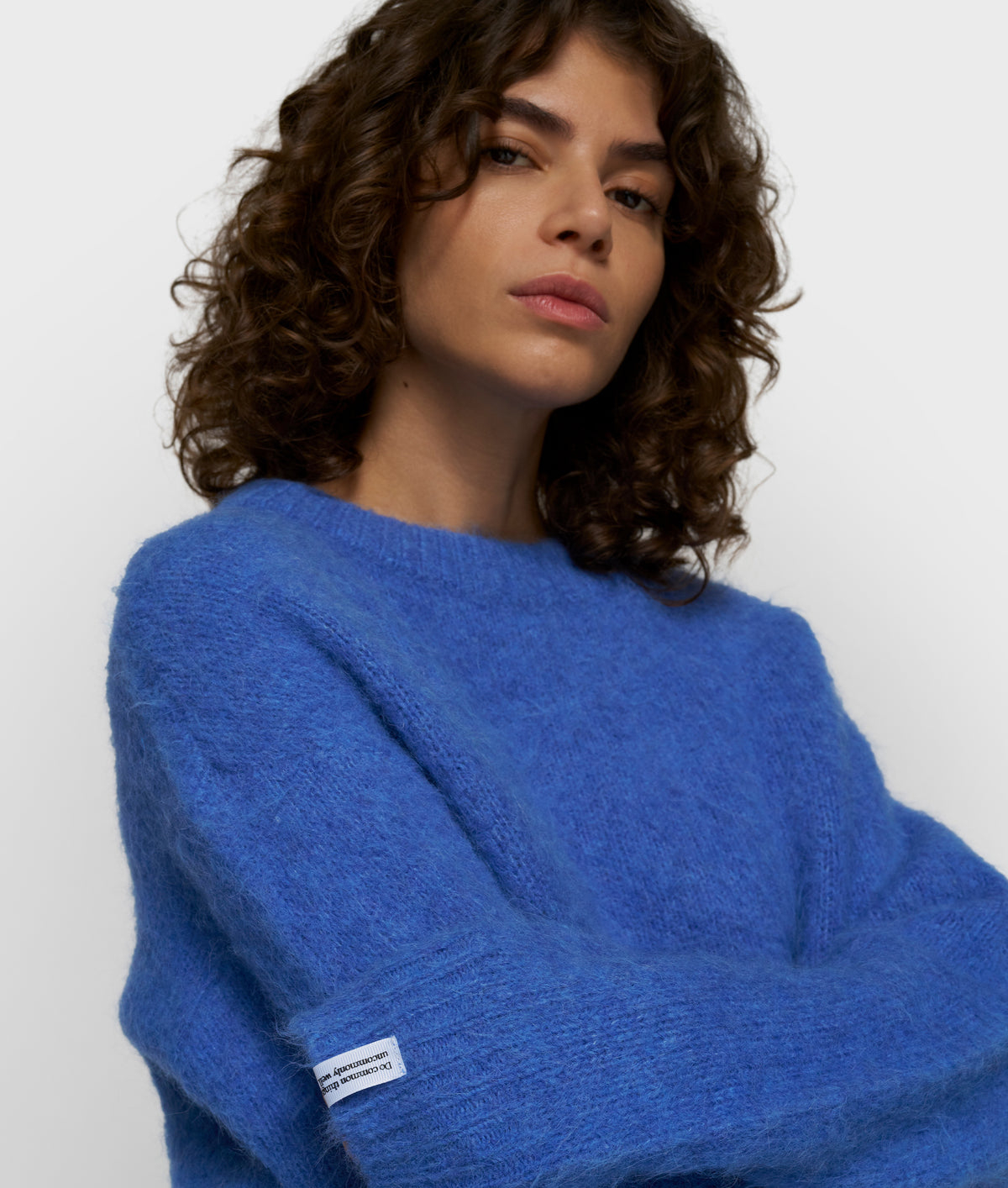 hairy knit sweater ultramarine | Bildmaterial bereitgestellt von SHOES.PLEASE.