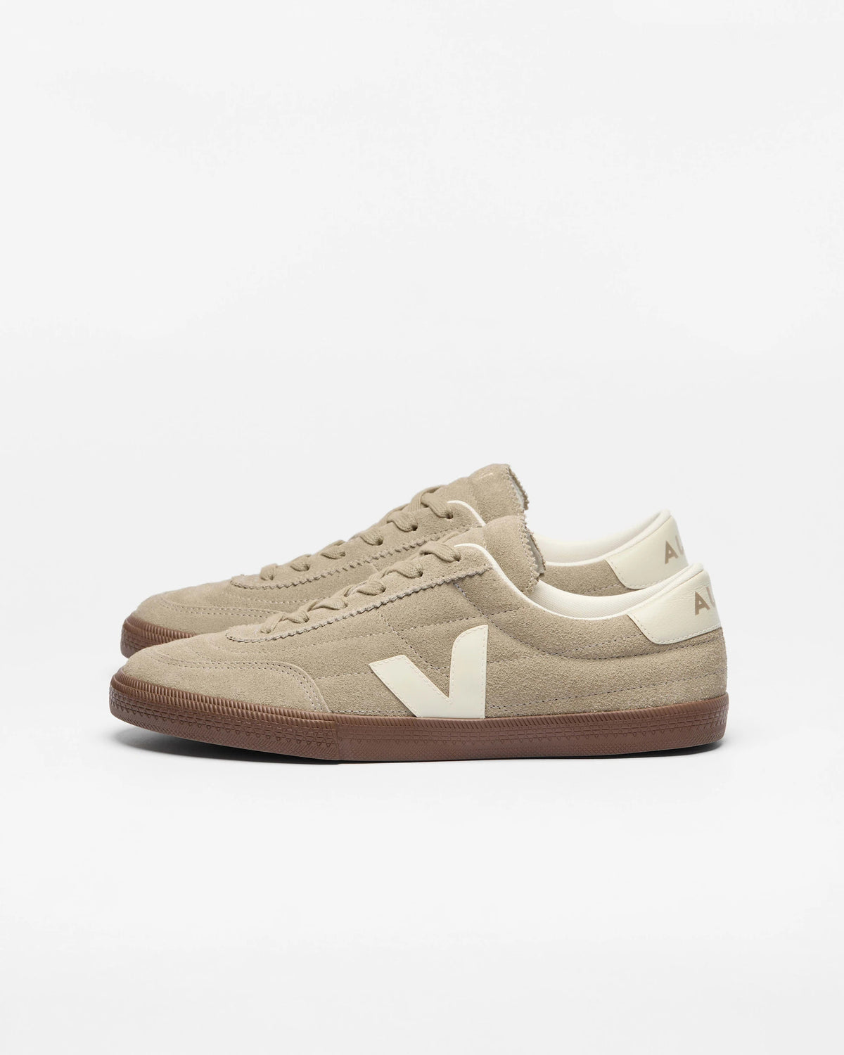 W Panenka SUEDE taupe_pierre_bark | Bildmaterial bereitgestellt von SHOES.PLEASE.