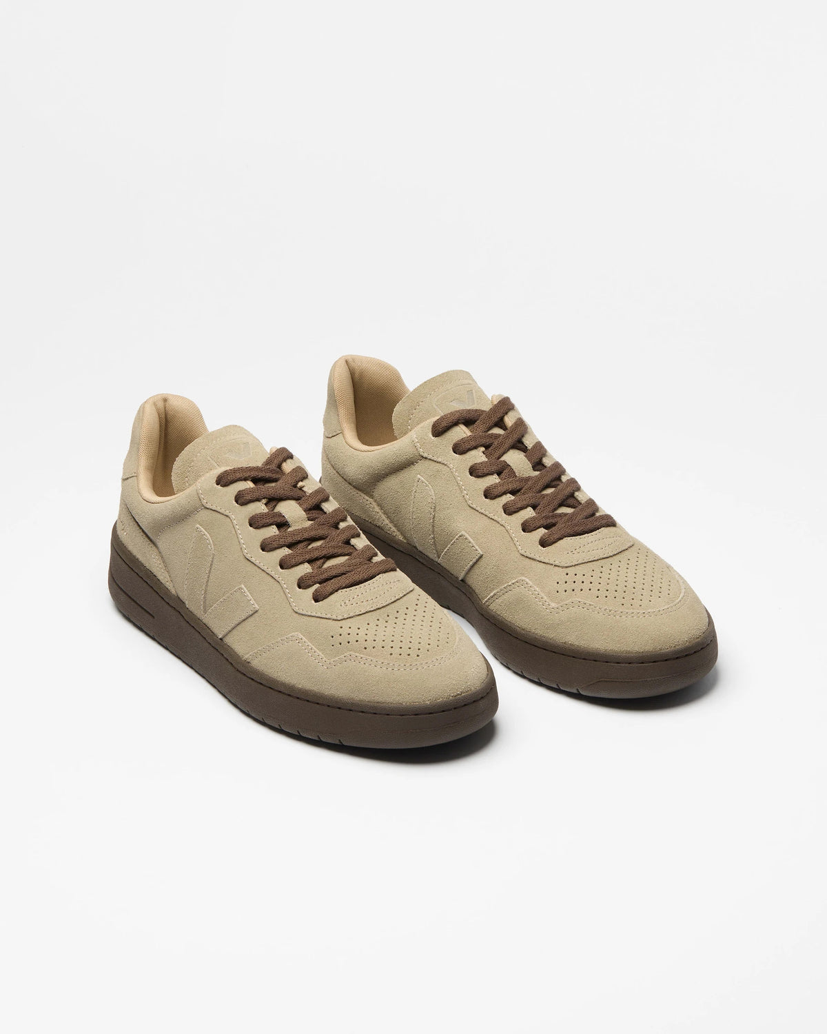 M V-90 SUEDE taupe_eagle | Bildmaterial bereitgestellt von SHOES.PLEASE.