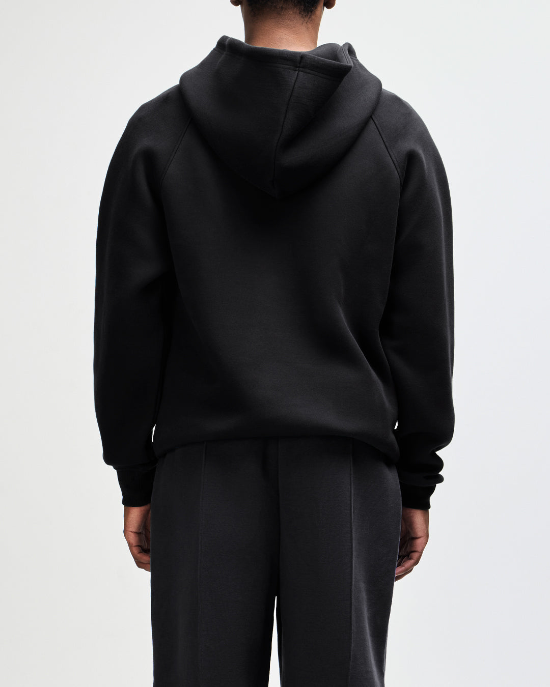 Noodle Hoodie blk | Bildmaterial bereitgestellt von SHOES.PLEASE.