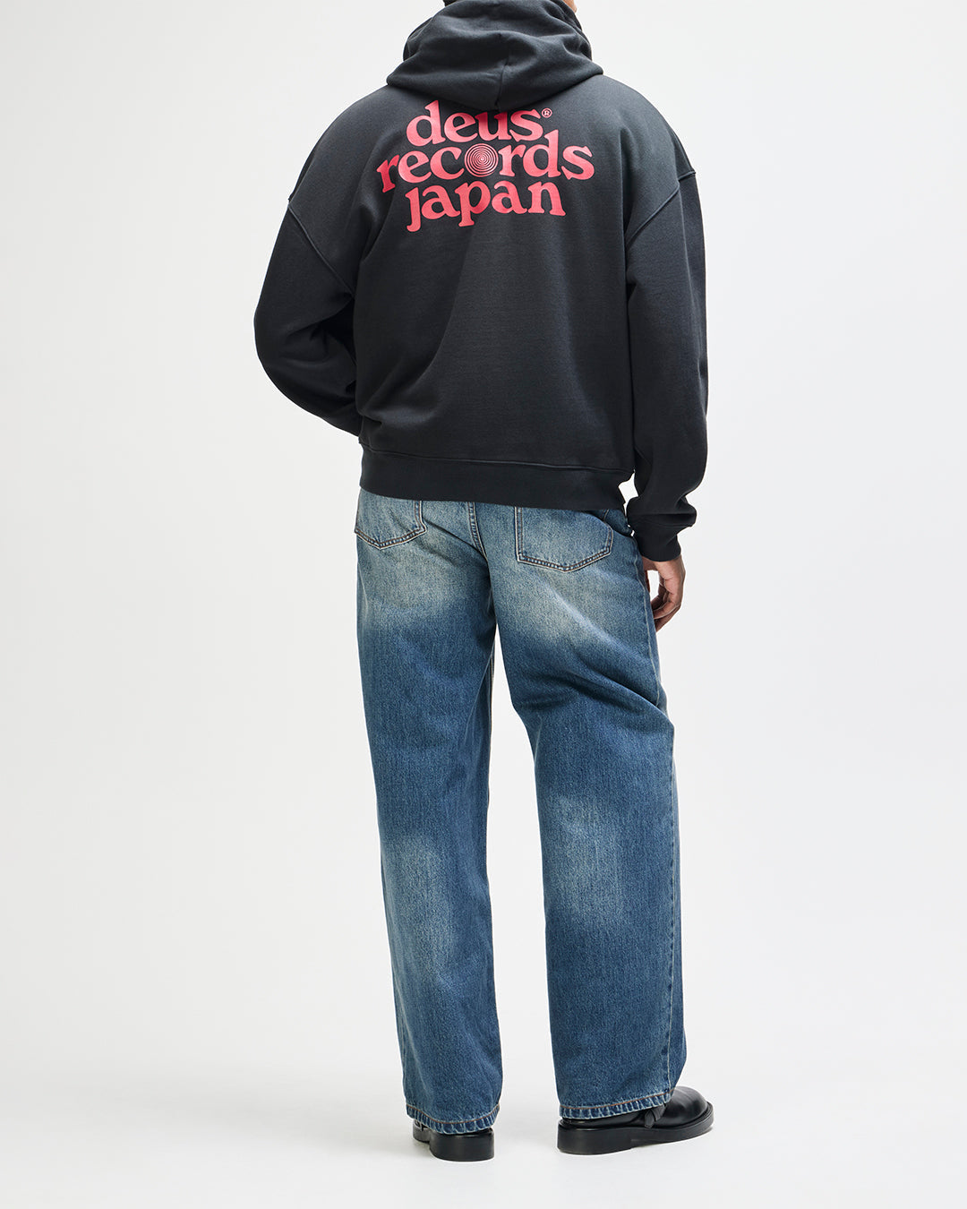 Strata Zip Hoodie blk | Bildmaterial bereitgestellt von SHOES.PLEASE.