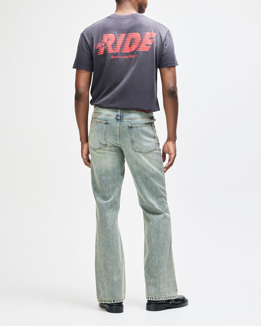 Fast Times Tee bea | Bildmaterial bereitgestellt von SHOES.PLEASE.