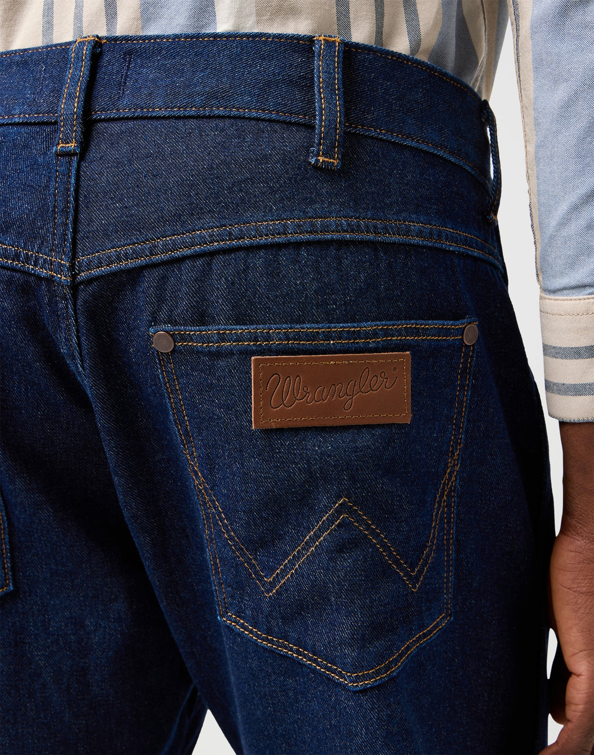 FRONTIER RINSED NIGHT denim blue dunkel | Bildmaterial bereitgestellt von SHOES.PLEASE.