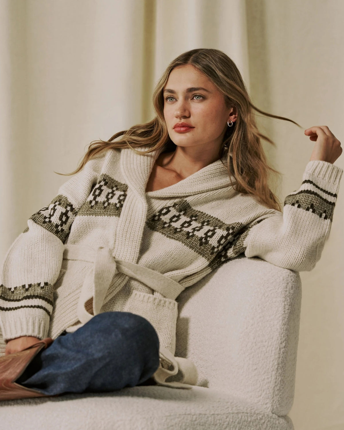 SWEATER CARDIGAN white | Bildmaterial bereitgestellt von SHOES.PLEASE.