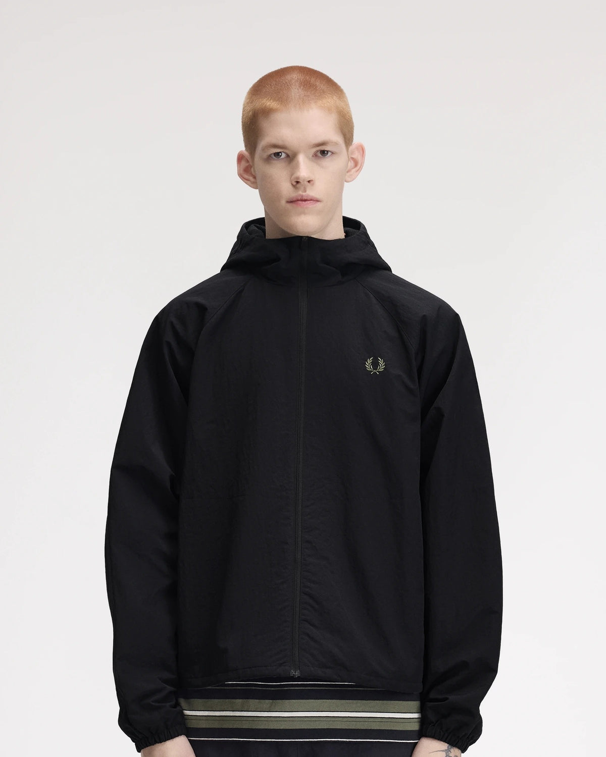 OVERSIZED HOODED SHELL JACKET black | Bildmaterial bereitgestellt von SHOES.PLEASE.
