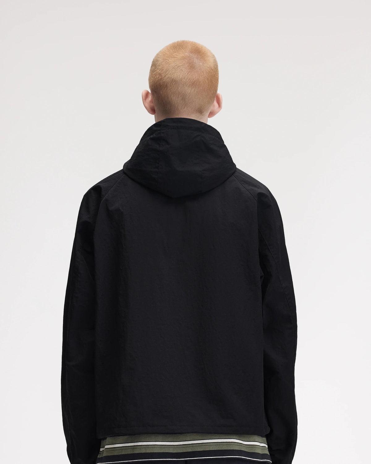 OVERSIZED HOODED SHELL JACKET black | Bildmaterial bereitgestellt von SHOES.PLEASE.