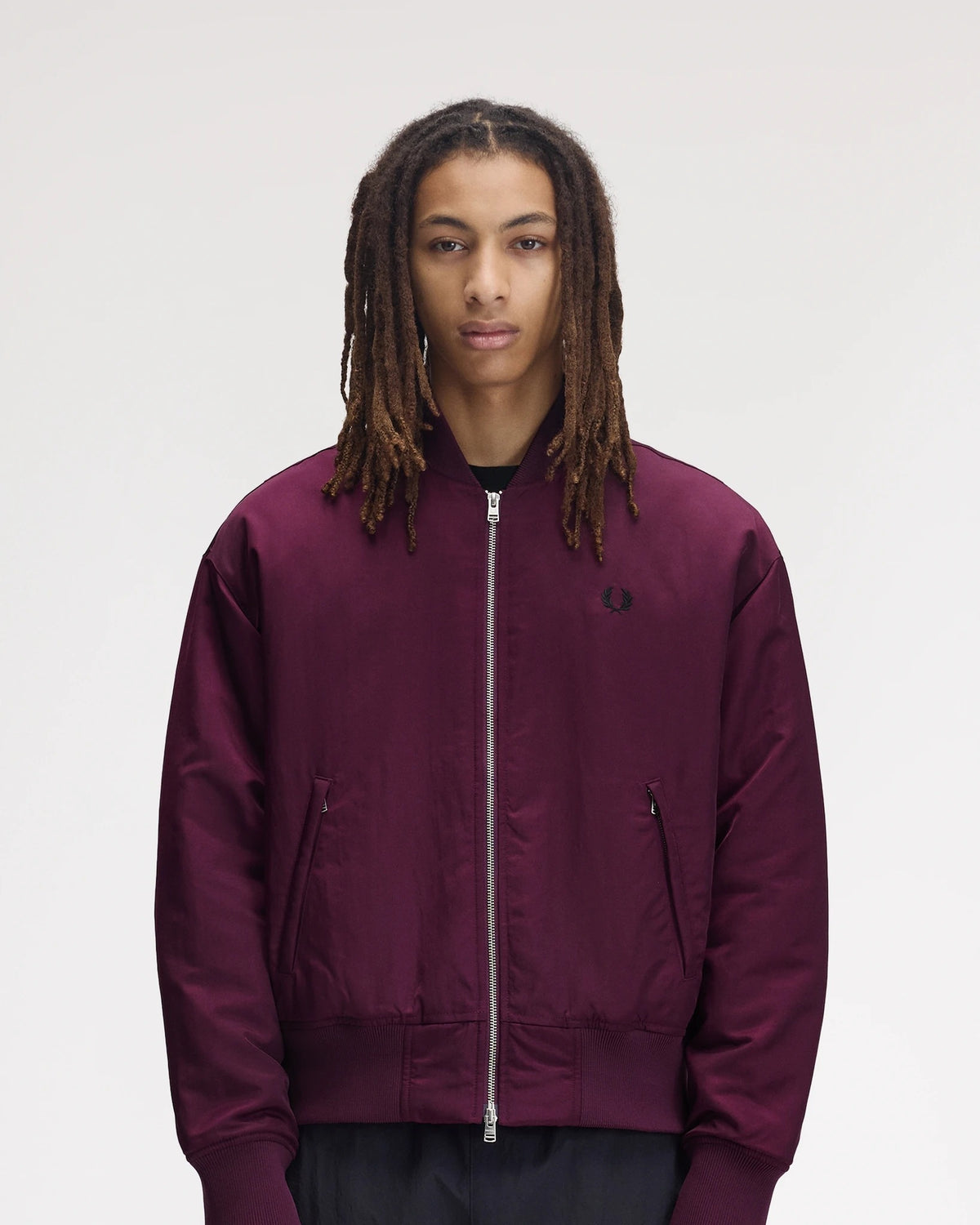 QUILTED TENNIS BOMBER JACKET plum | Bildmaterial bereitgestellt von SHOES.PLEASE.