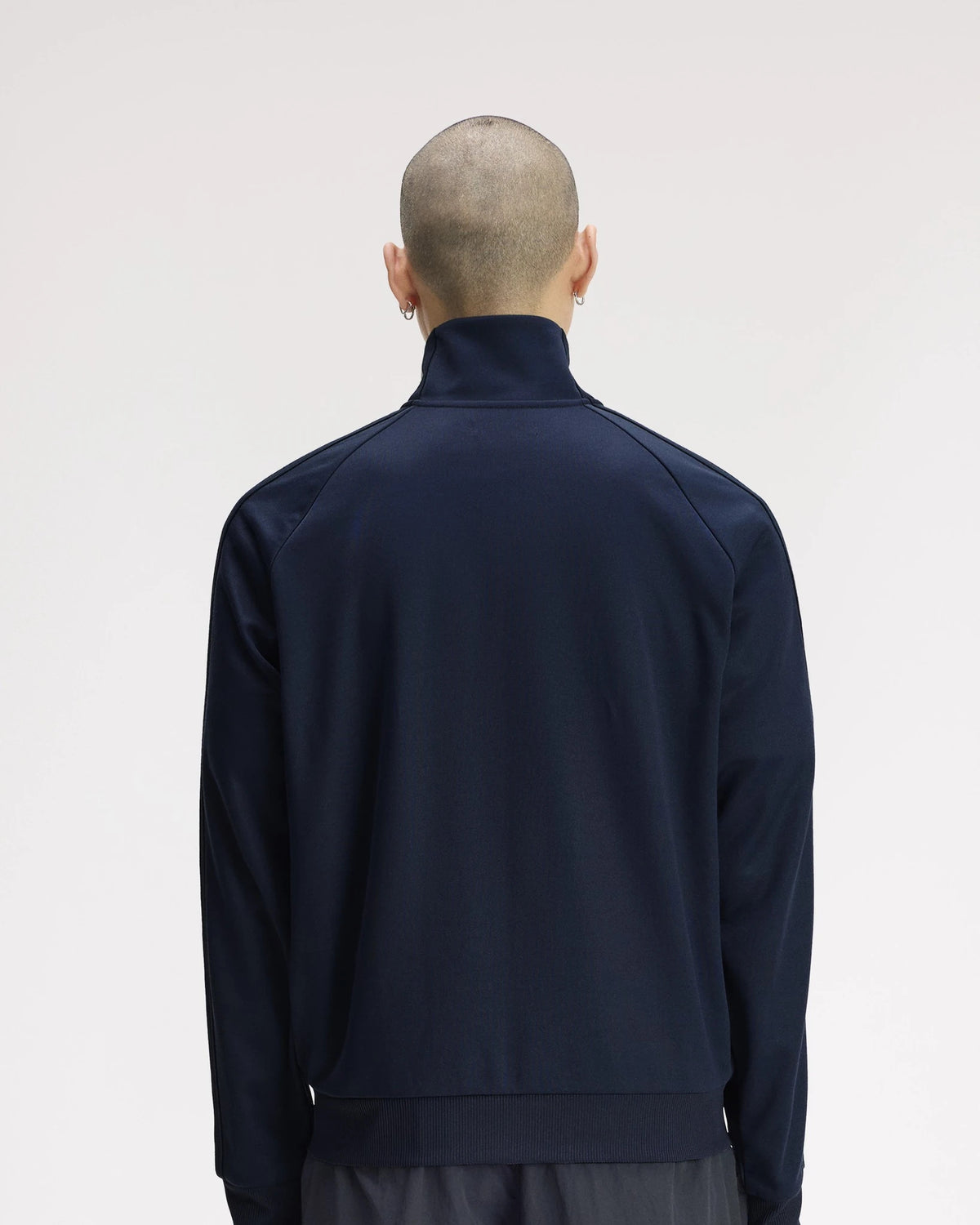 TWO TONE MESH TAPE TRACK JKT dark airforce | Bildmaterial bereitgestellt von SHOES.PLEASE.
