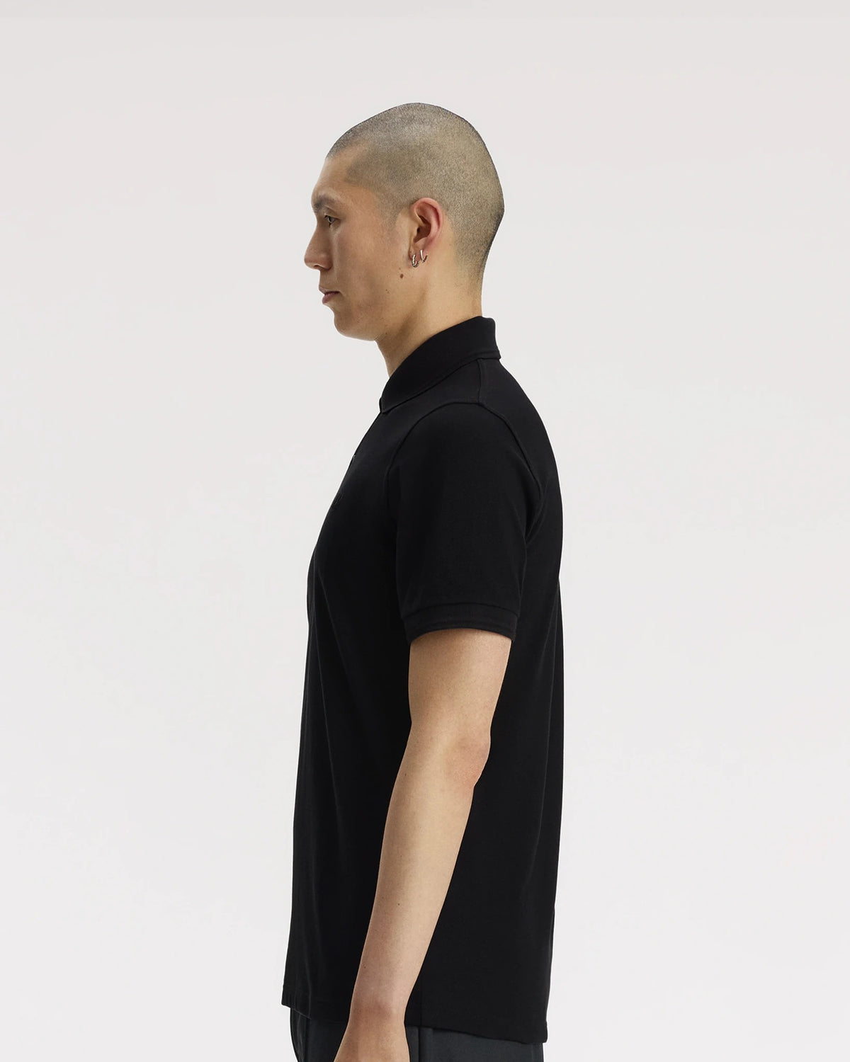 TWIN TIPPED FRED PERRY SHIRT black/black | Bildmaterial bereitgestellt von SHOES.PLEASE.