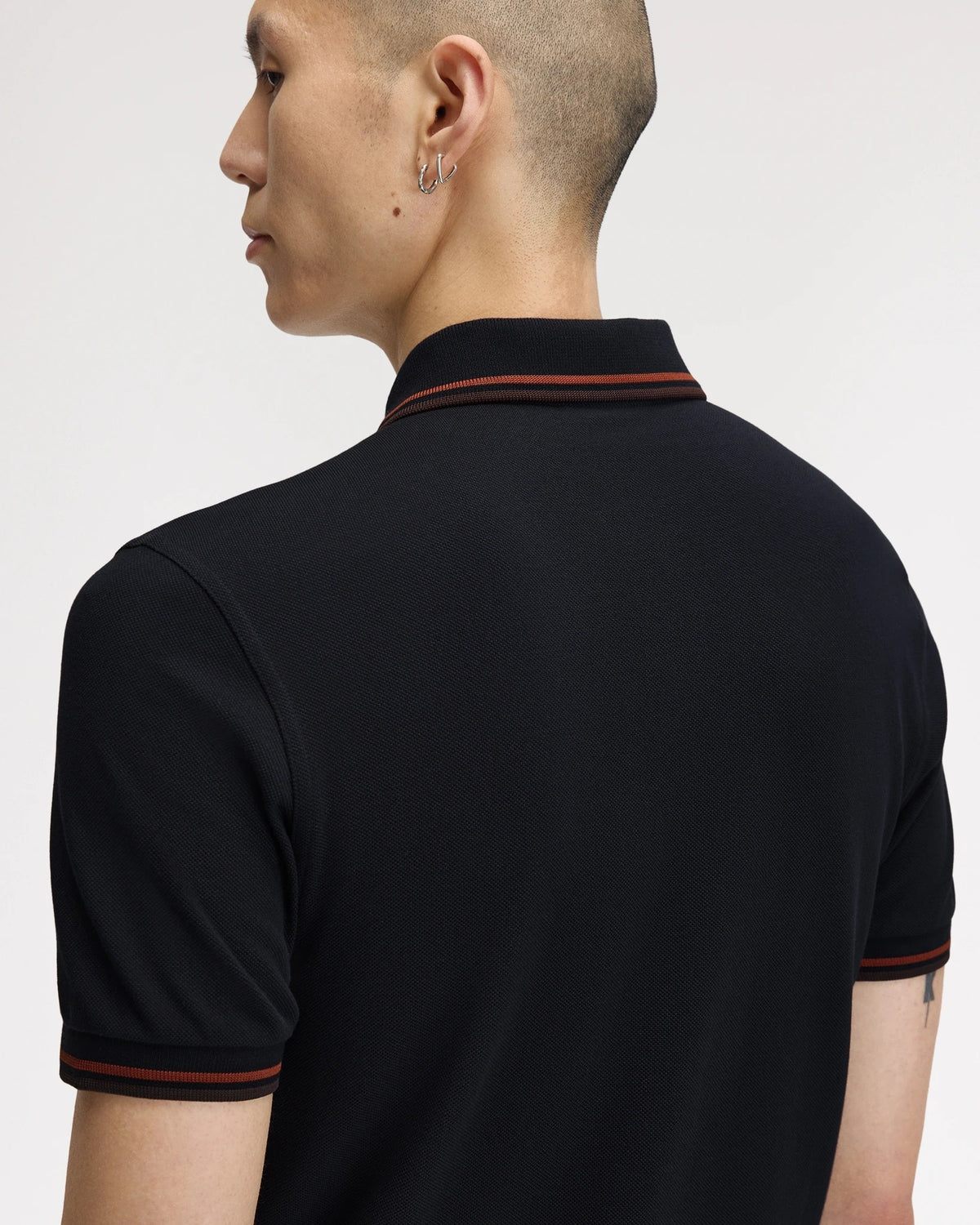 TWIN TIPPED FRED PERRY SHIRT nvy/brndy/rchbrn | Bildmaterial bereitgestellt von SHOES.PLEASE.