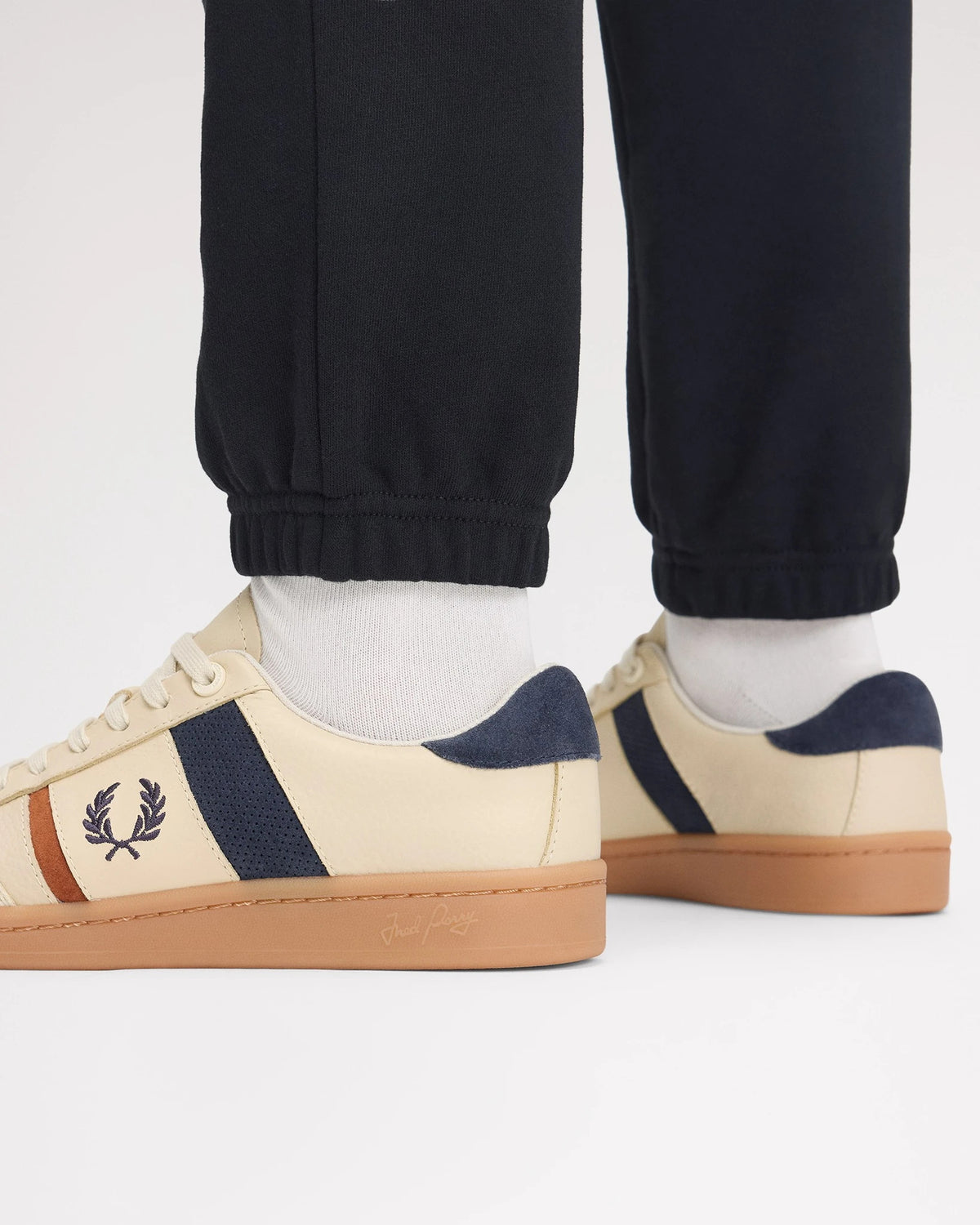 B725 LEATHER/ SUEDE oatmeal | Bildmaterial bereitgestellt von SHOES.PLEASE.