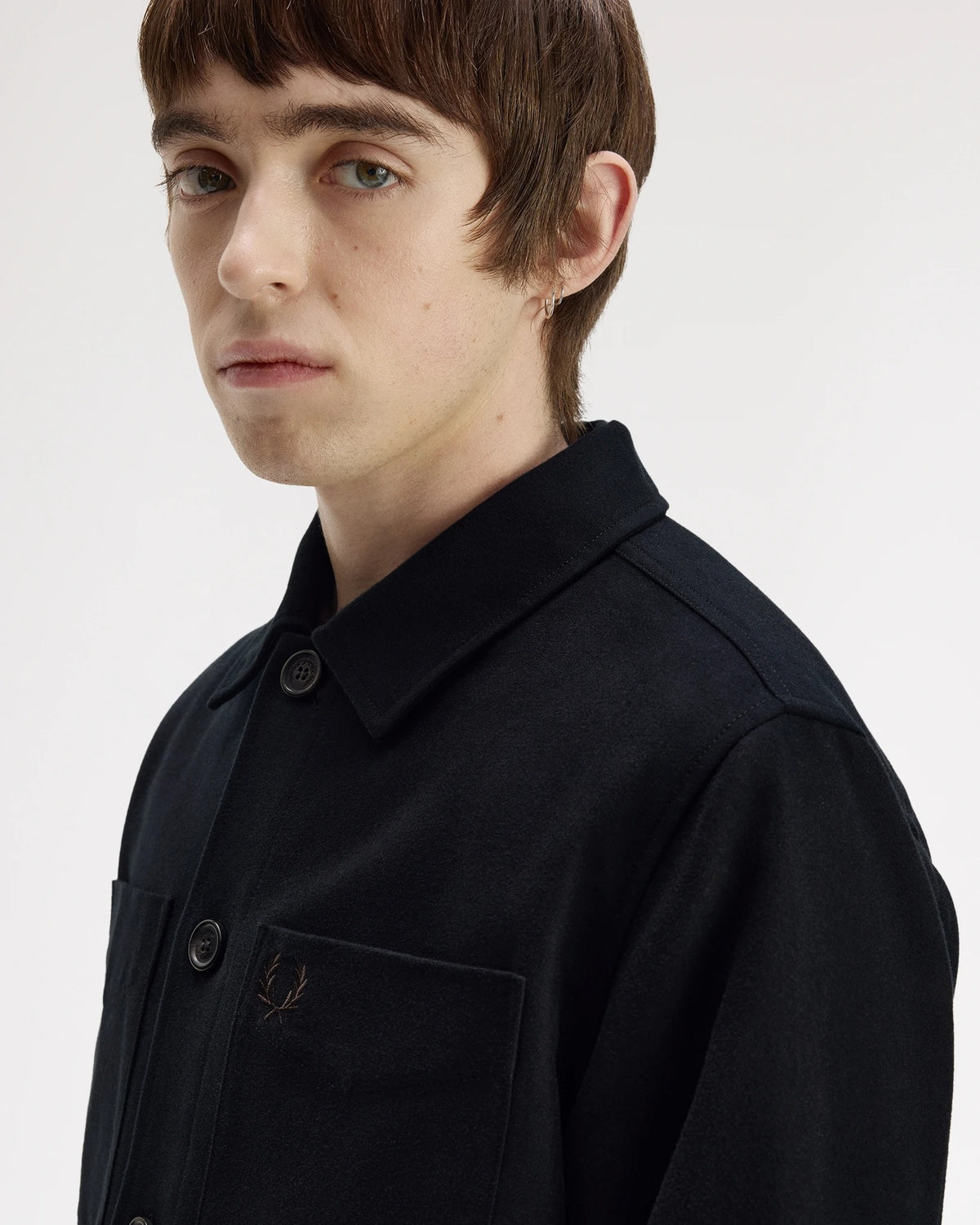 BRUSHED TWILL OVERSHIRT black | Bildmaterial bereitgestellt von SHOES.PLEASE.