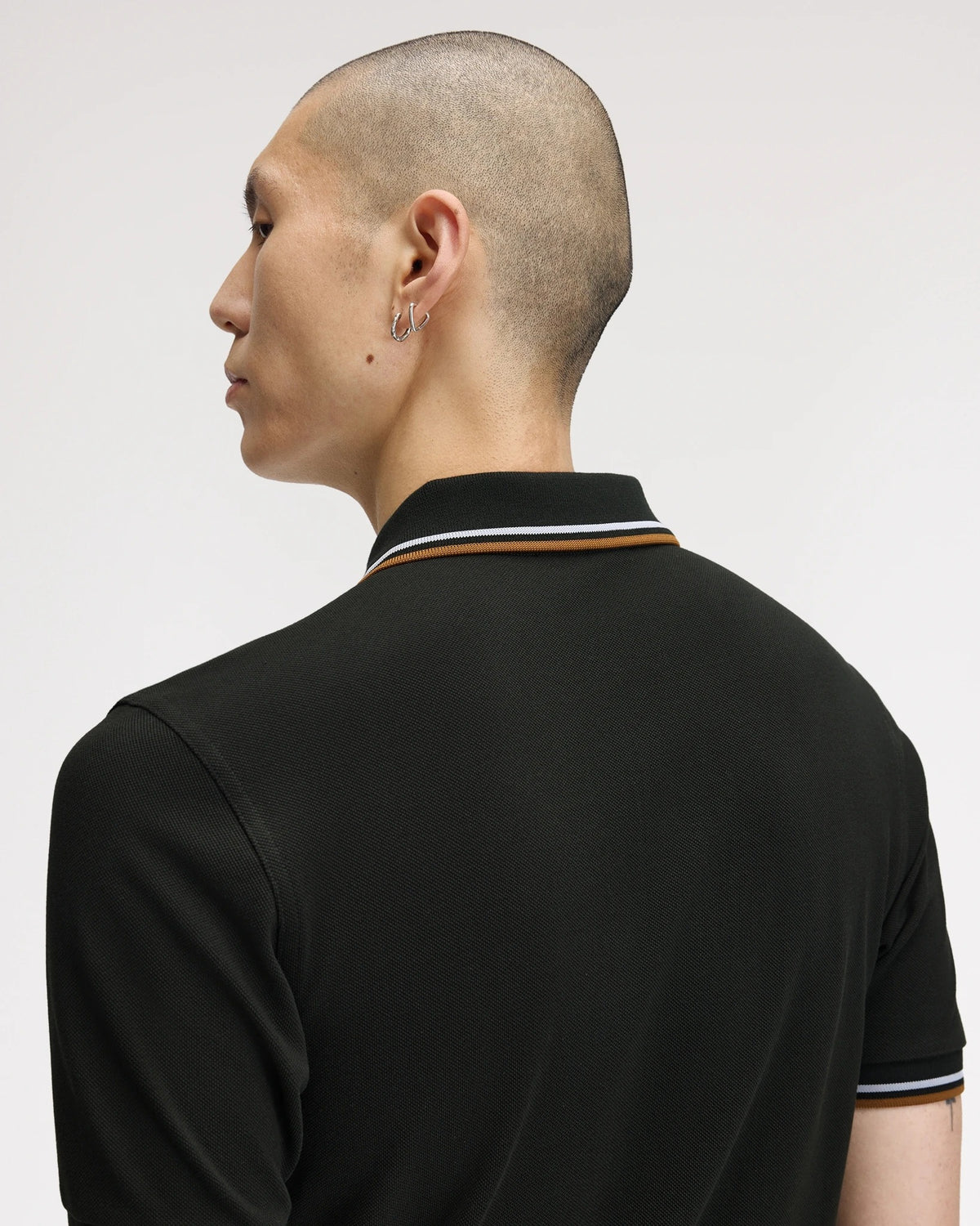 TWIN TIPPED FRED PERRY SHIRT ntgrn/dskbl/dkca | Bildmaterial bereitgestellt von SHOES.PLEASE.