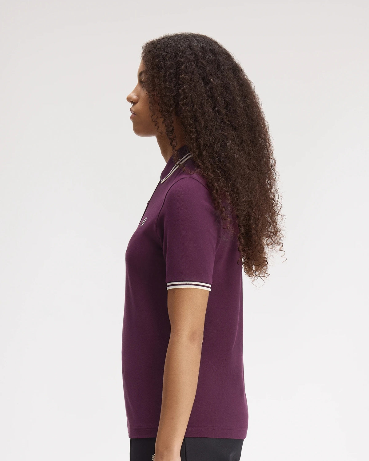 TWIN TIPPED FRED PERRY SHIRT plum/ecru/ecru | Bildmaterial bereitgestellt von SHOES.PLEASE.
