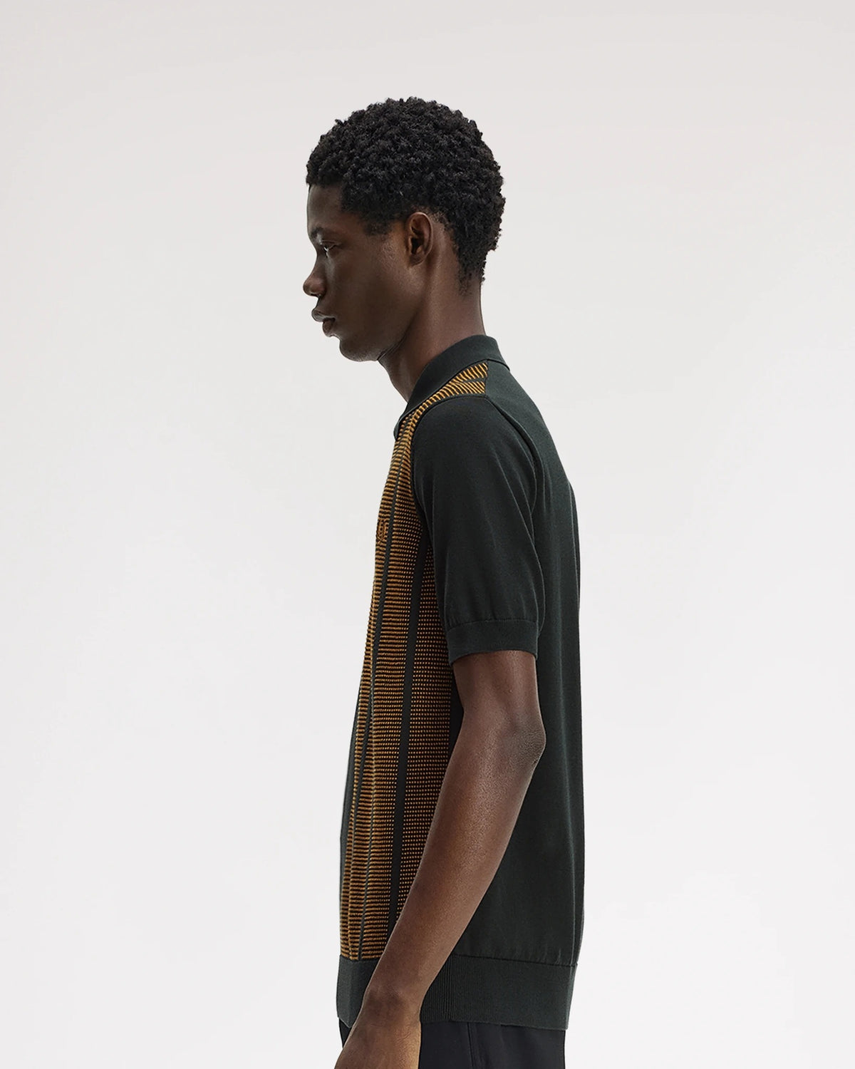 TEXTURED PANEL KNITTED SHIRT night green | Bildmaterial bereitgestellt von SHOES.PLEASE.